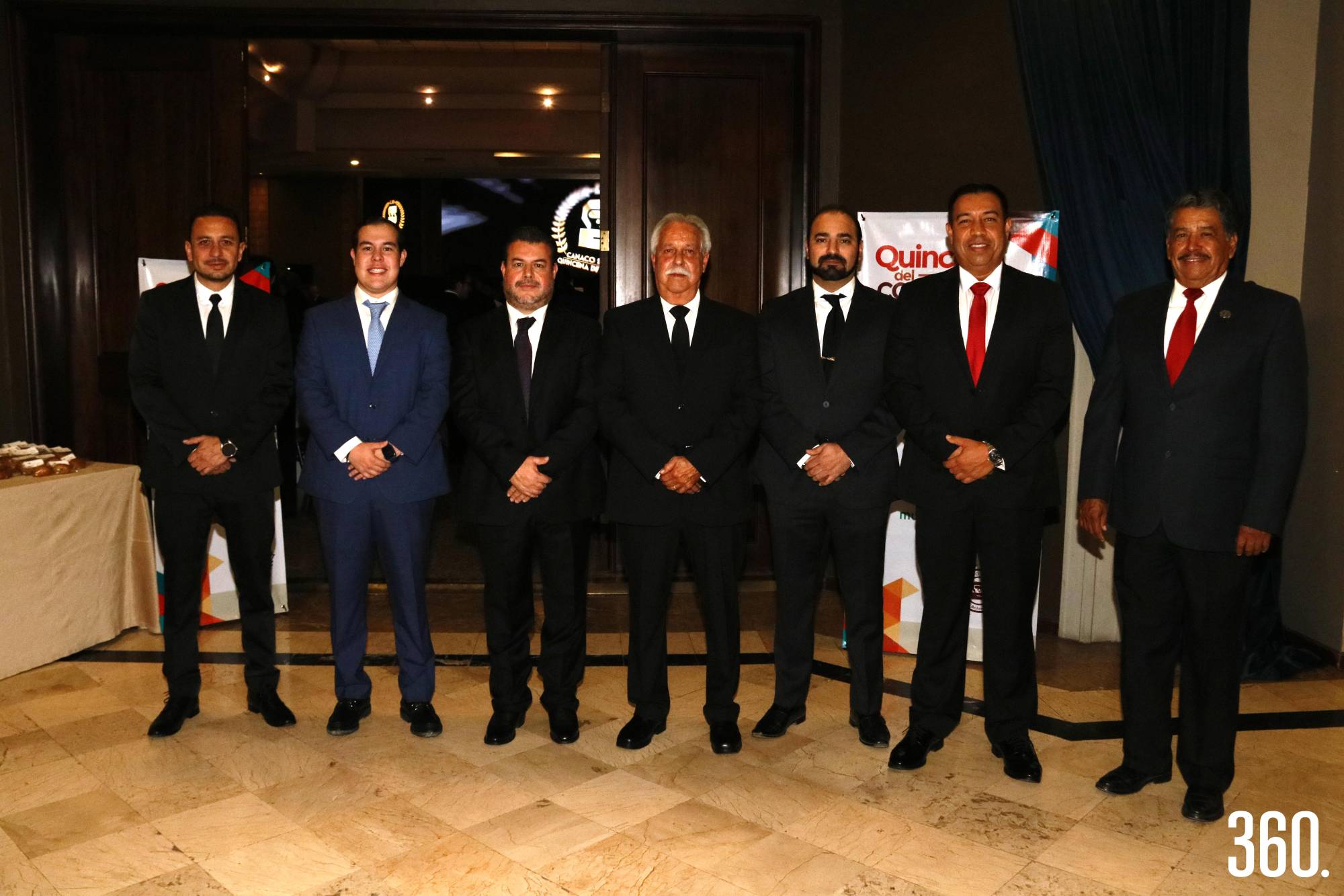 $!Alan Duarte, José Ramón Cortés García, José Ramón Cortés, Juan Antonio Aguirre presidente de la Canaco Saltillo, Juan Antonio Aguirre Destenave, Mario Aguirre y José Luis Pérez.