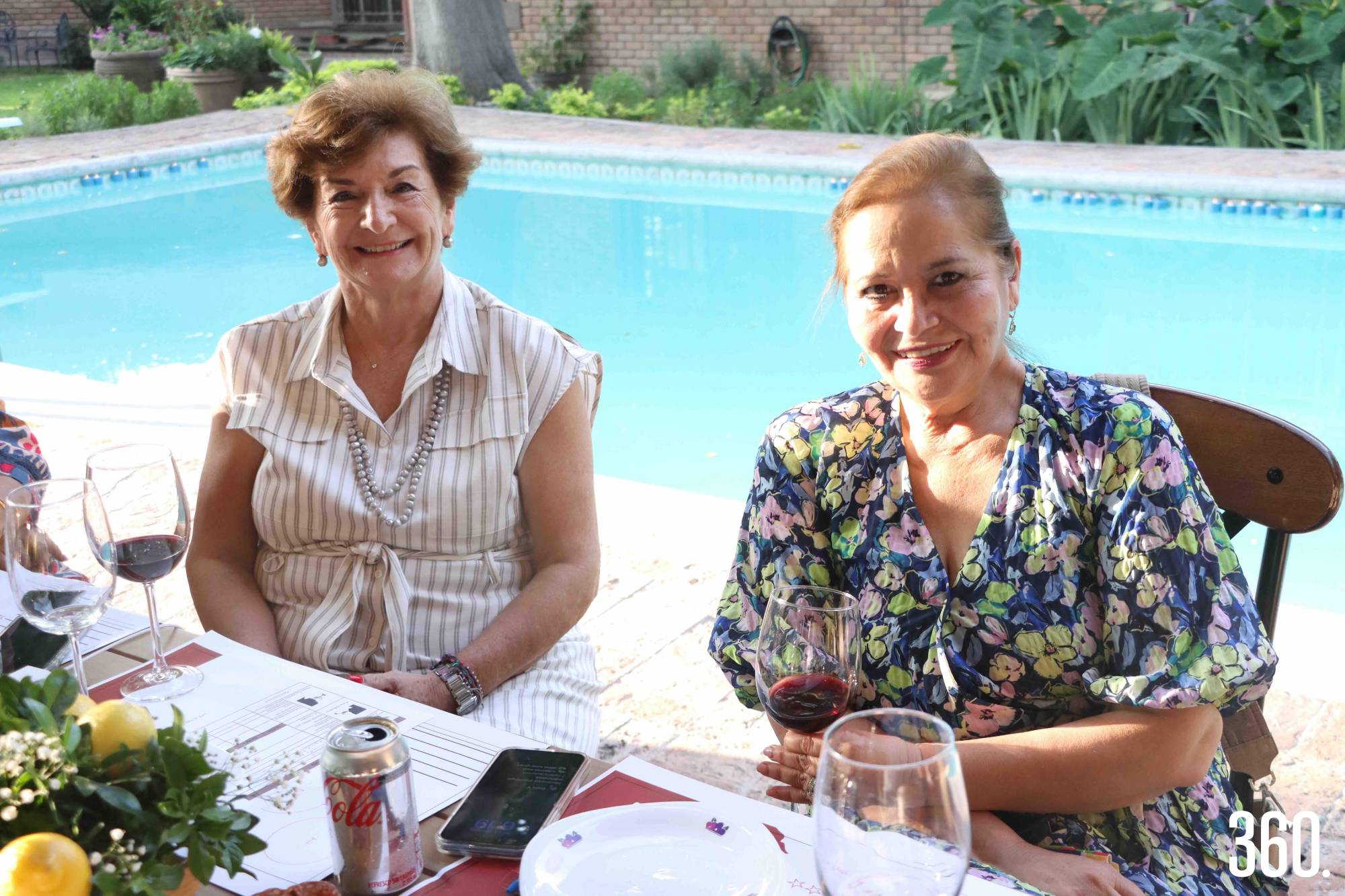$!Liliana Melo de De las Fuentes y Lupita Villarreal.