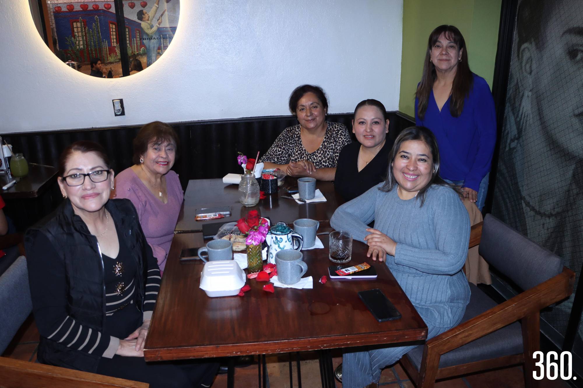 $!Gloria Esparza, Martha Moreno, Silvana Silva, Mayra Mendoza, Rosario Reyes y Manuelita Ruiz.
