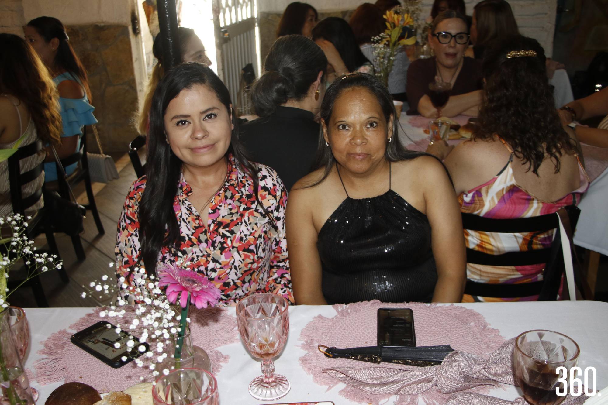 $!Alondra Luna y Silvia Peña.