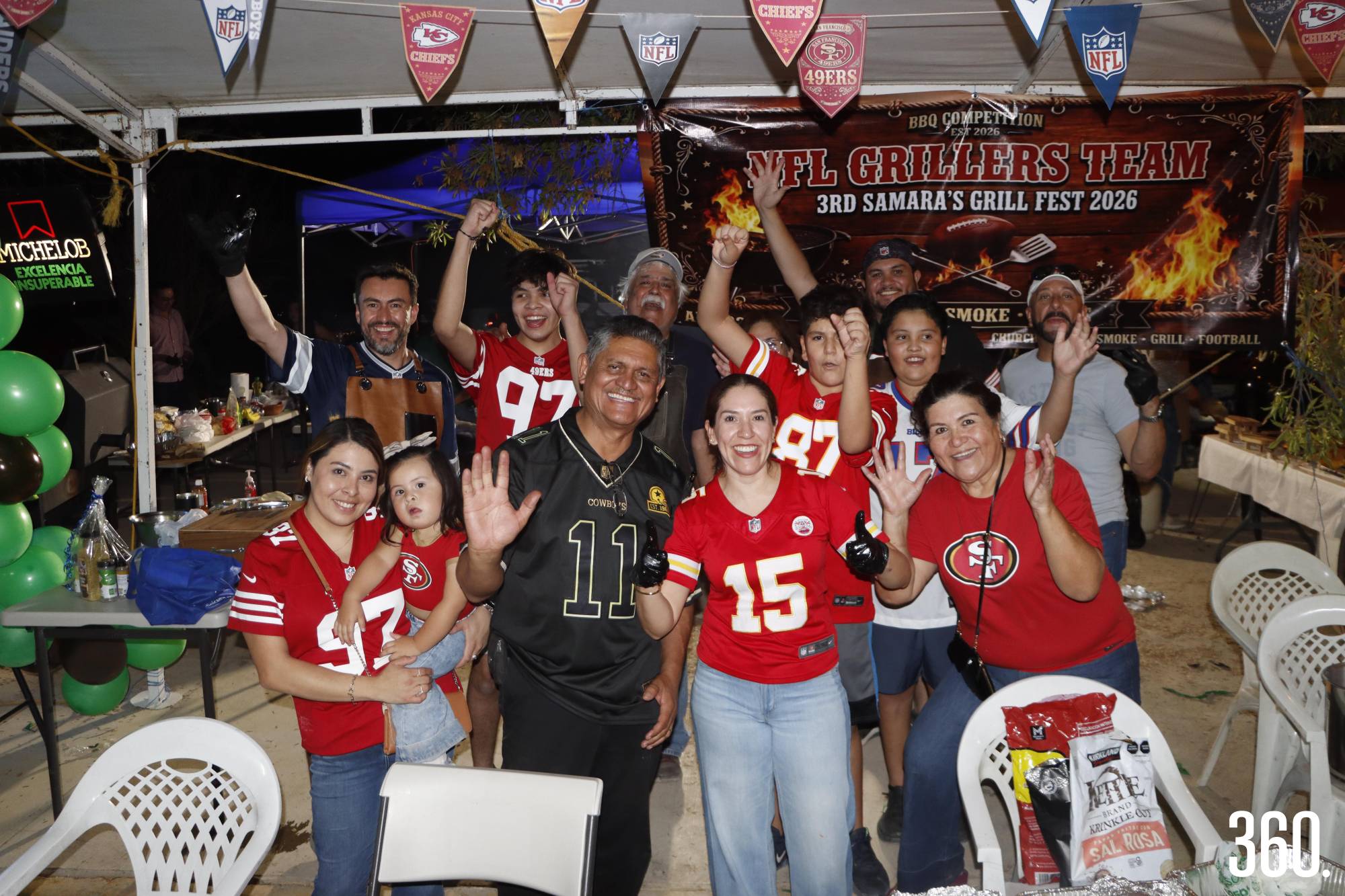 $!NFL Grillers Team.