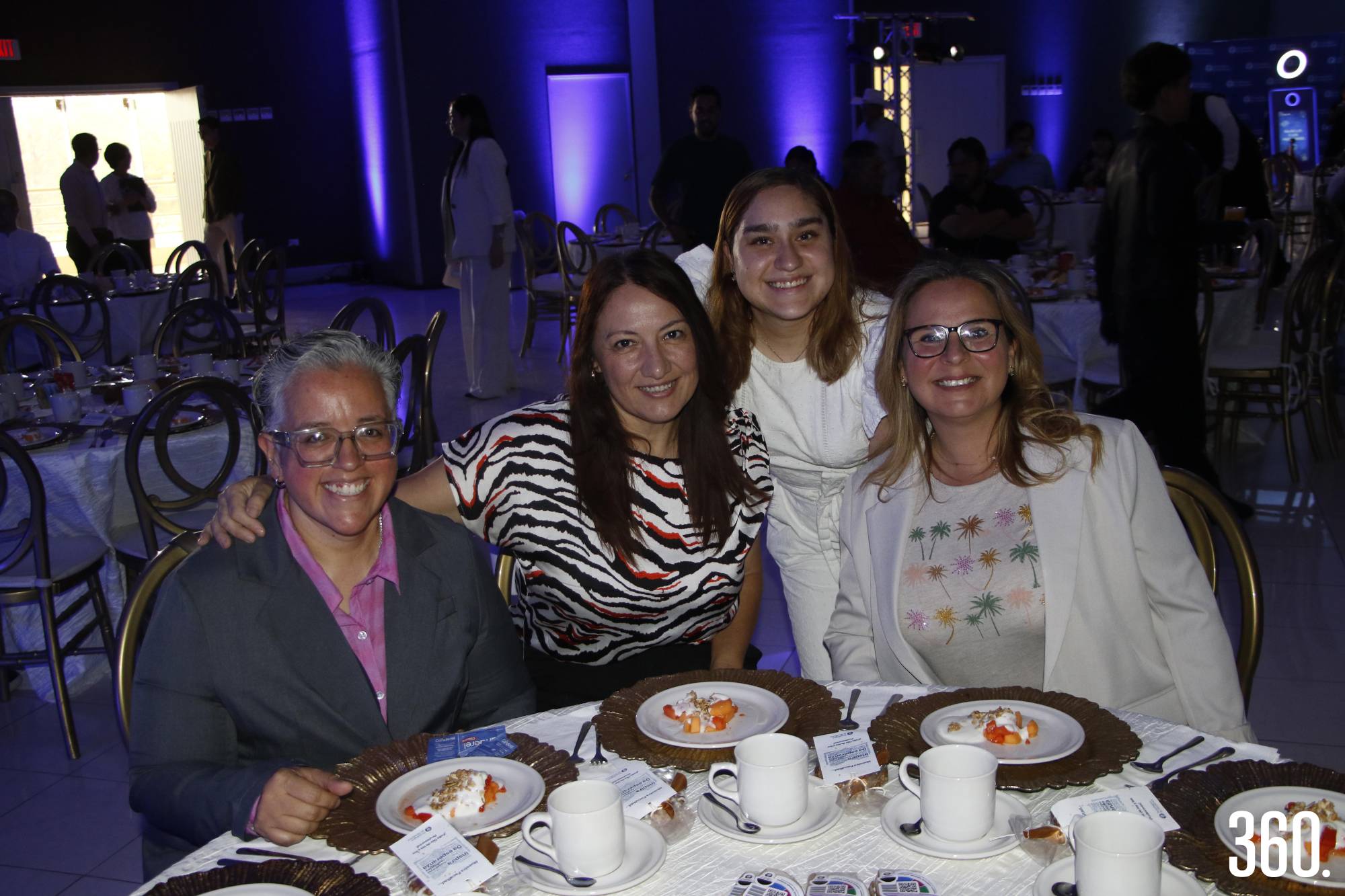$!Lory Fuentes, Betina Martínez, Leilani Flores y Diana Ramos.