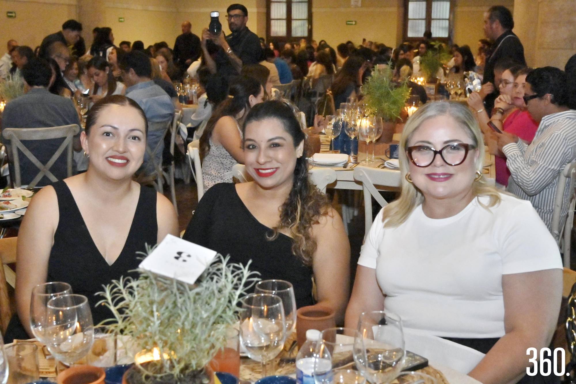 $!Daniela Méndez, Alejandra Mata y Verónica Villarreal.
