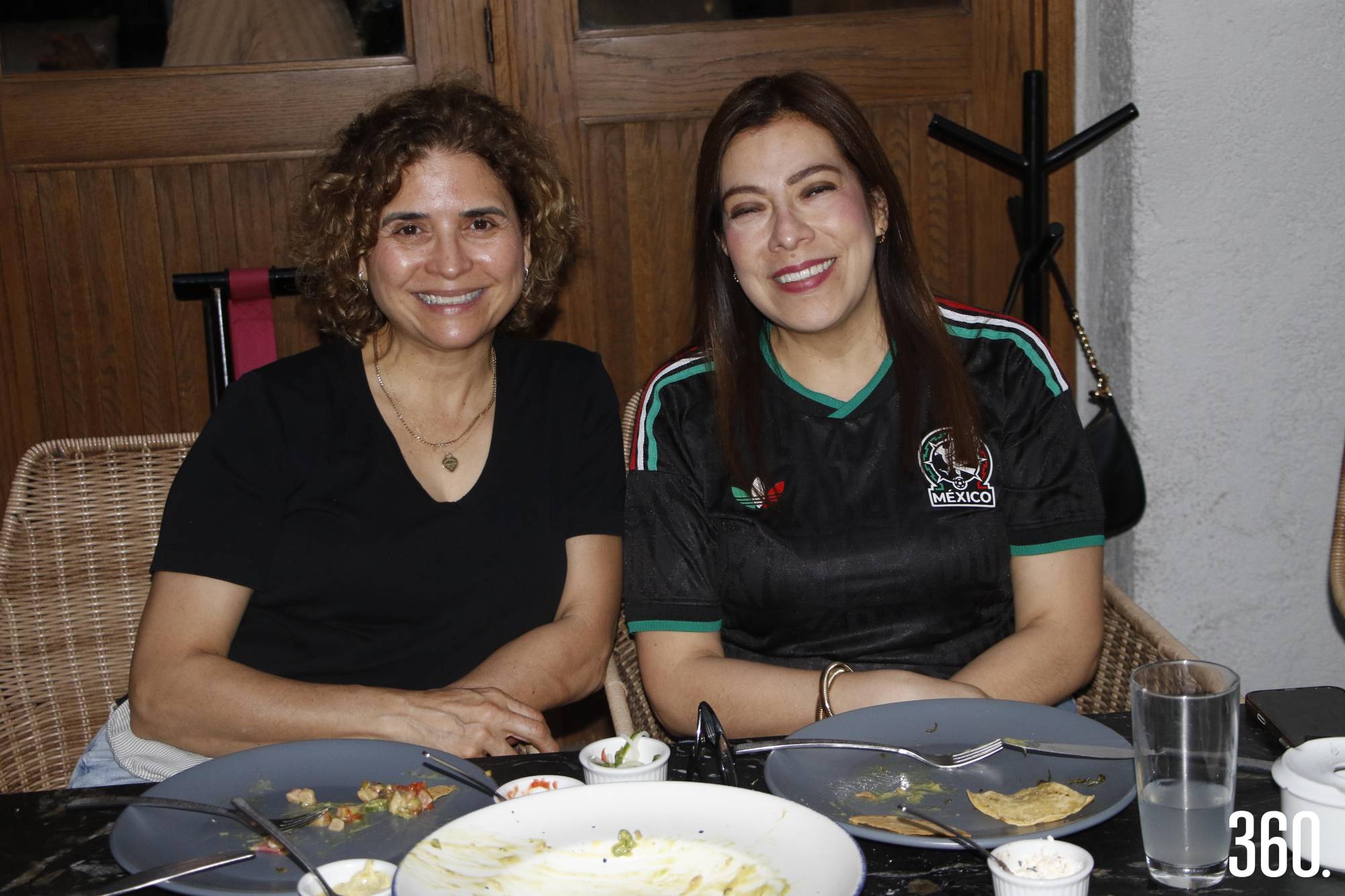 $!Ibeth García y Aylinn Miranda.