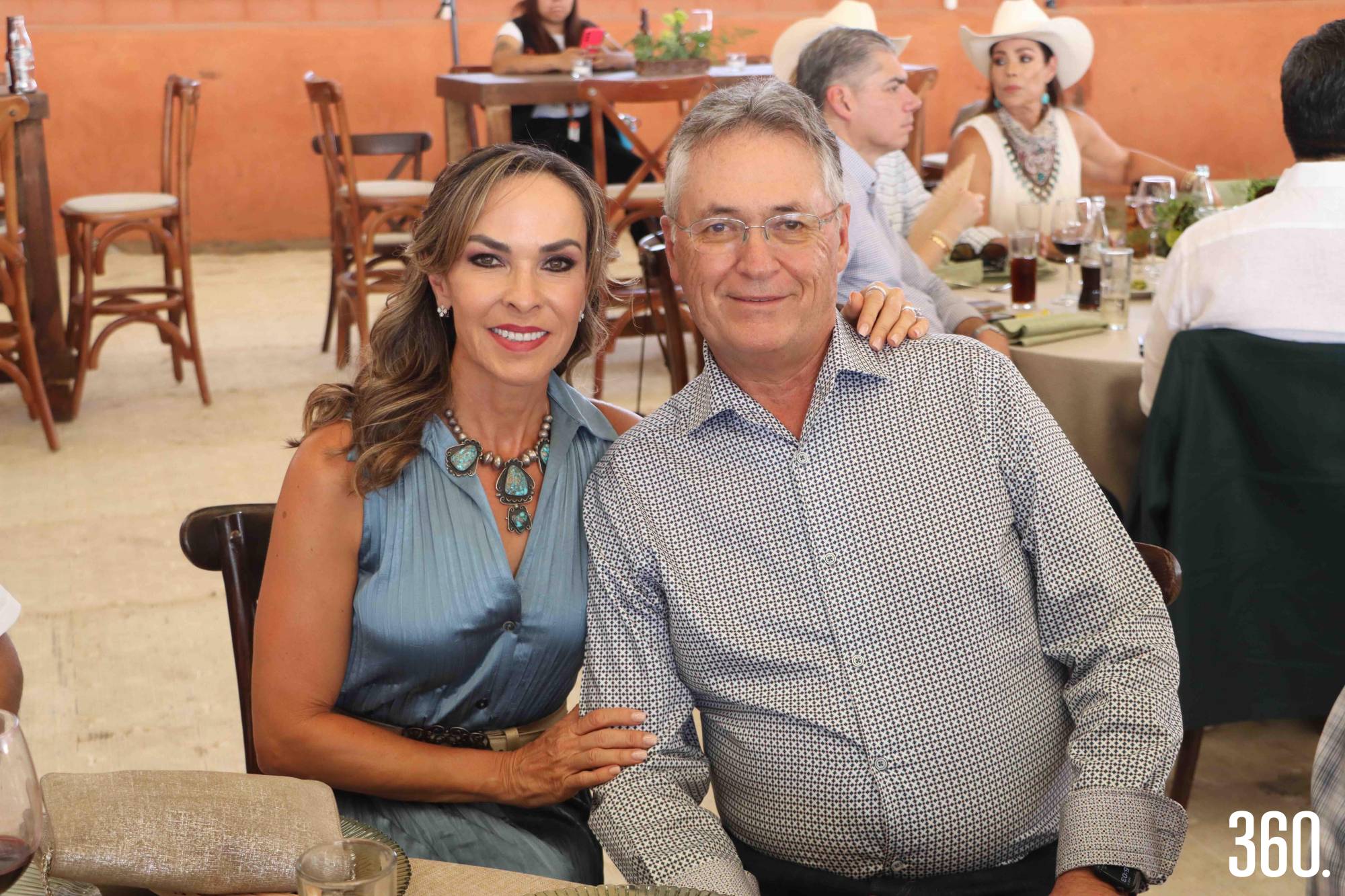 $!Melisa Möeller y José Luis López.