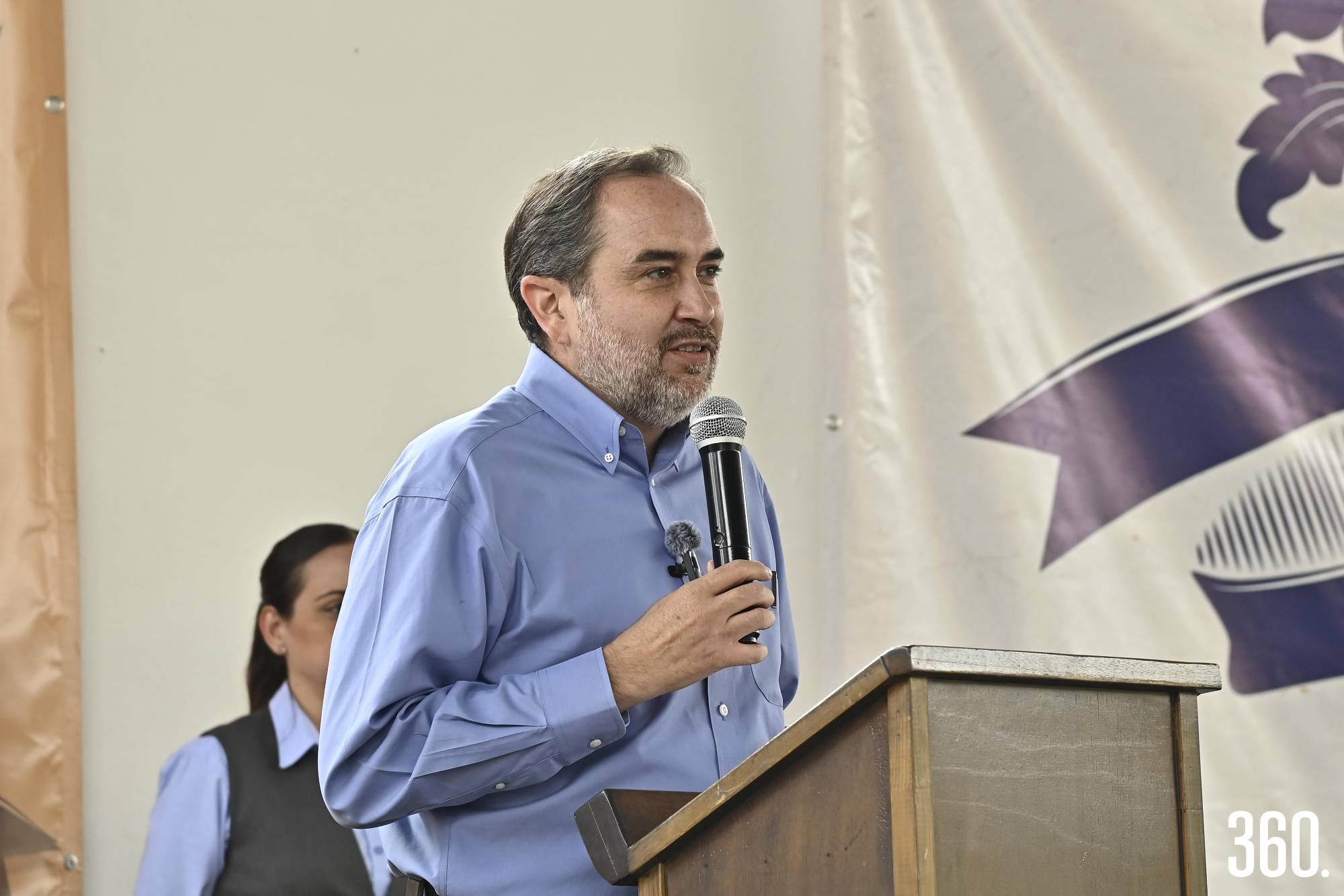 $!Mensaje del director, Jesús Santos, a los nuevos alumnos.