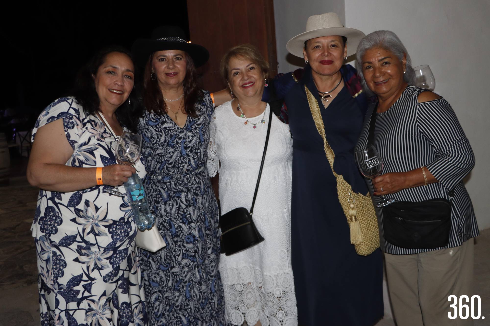 $!Claudia Rivera, Esperanza Ramírez, Laura Rábago, Aracely Melo y Lidia González.