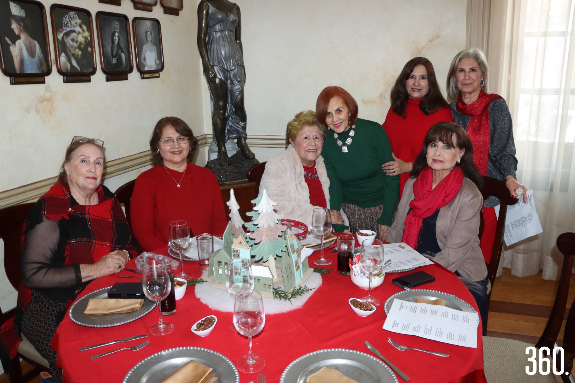 $!Silvia Morales, Rosalina Guerrero, Yolanda Moreno, Lupita Saade, Daria Rodríguez, Rosy Almanza y Gloria de Vargas.