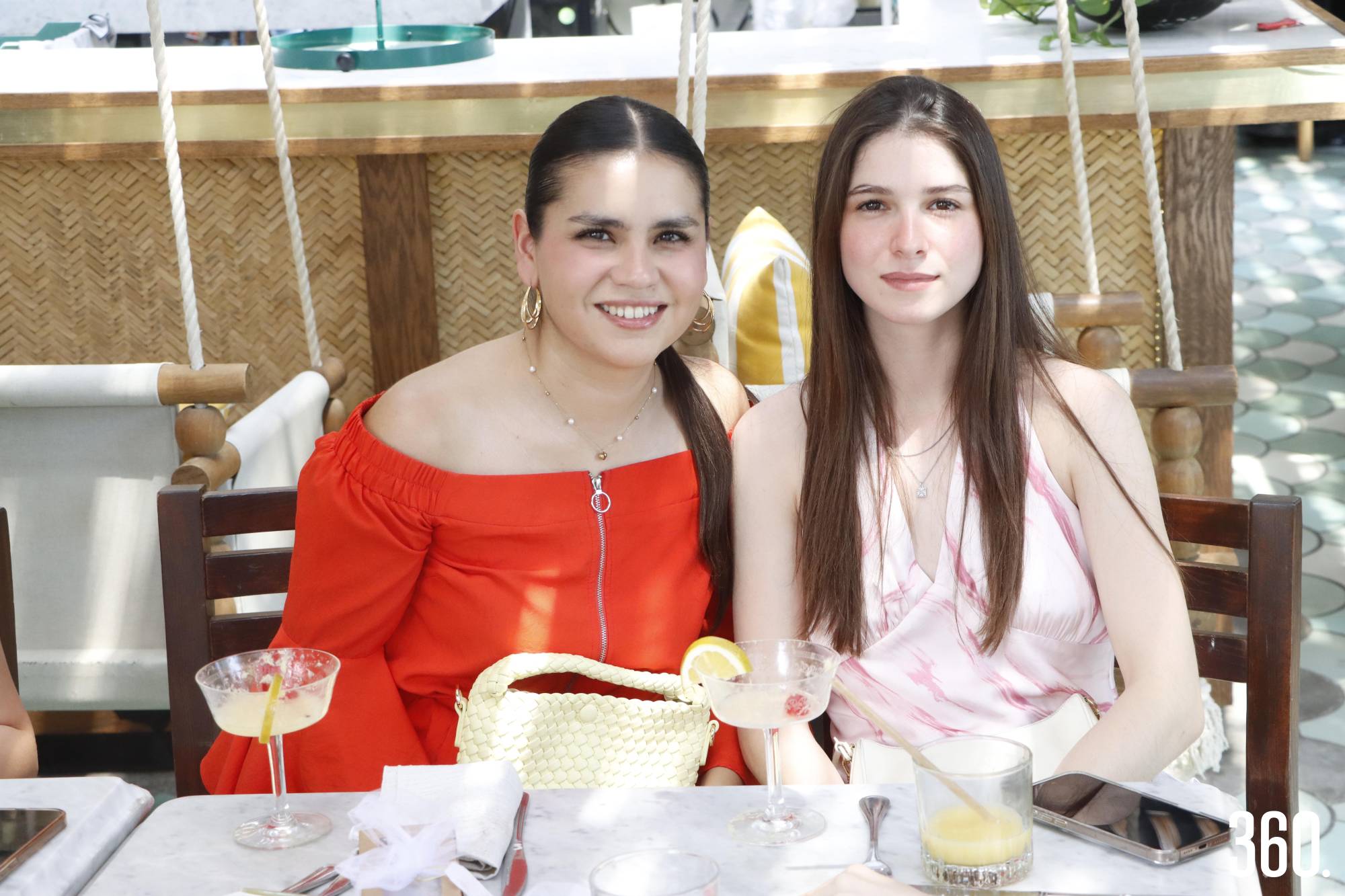 $!Victoria Gallegos y Viviana Hinojosa.