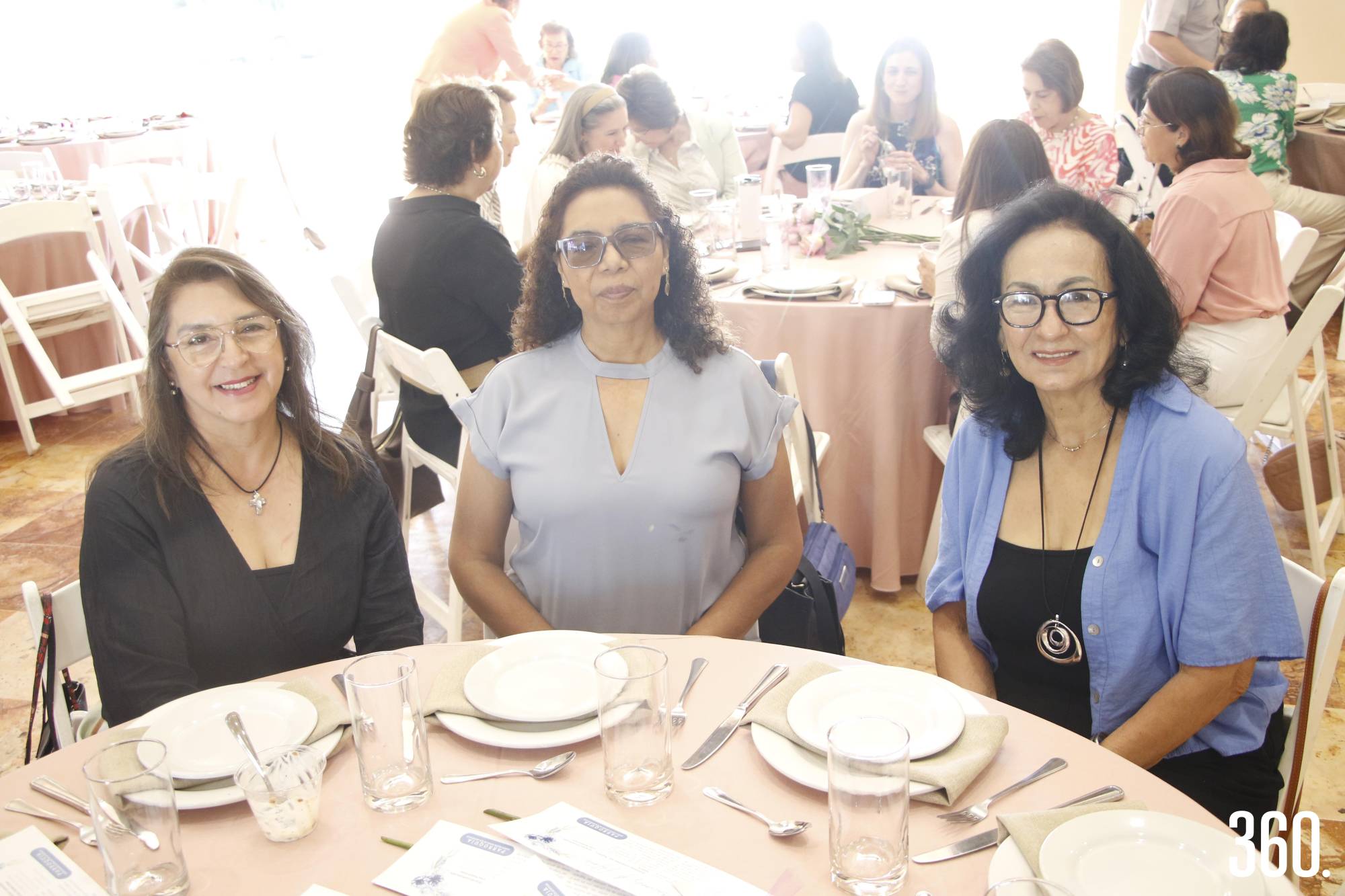 $!Laura Máynez, Sara Contreras y Sandra Menchaca.