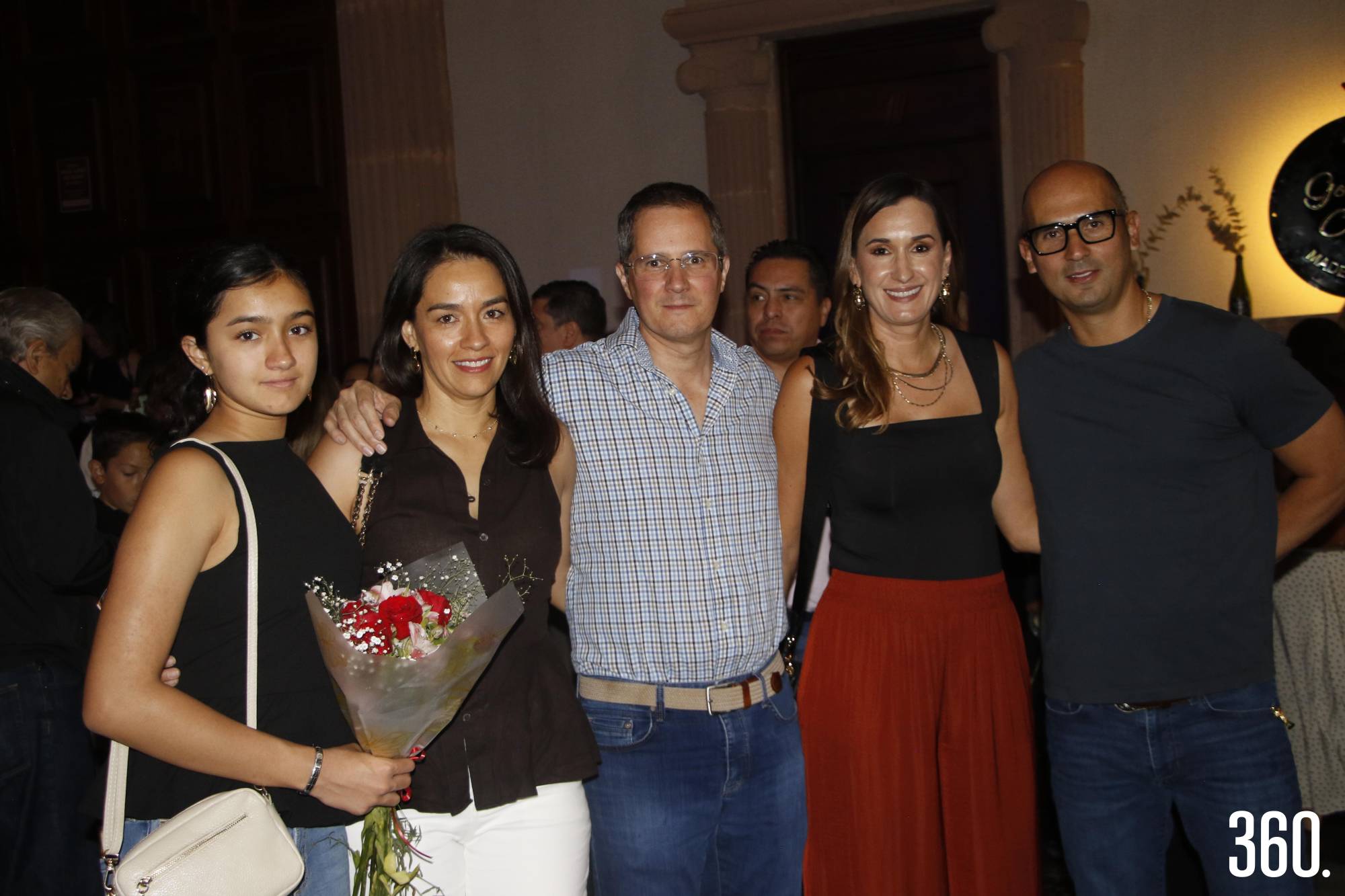 $!Sofía Valdés, Catalina González, Román Valdés, Mae García y Alberto Recio.