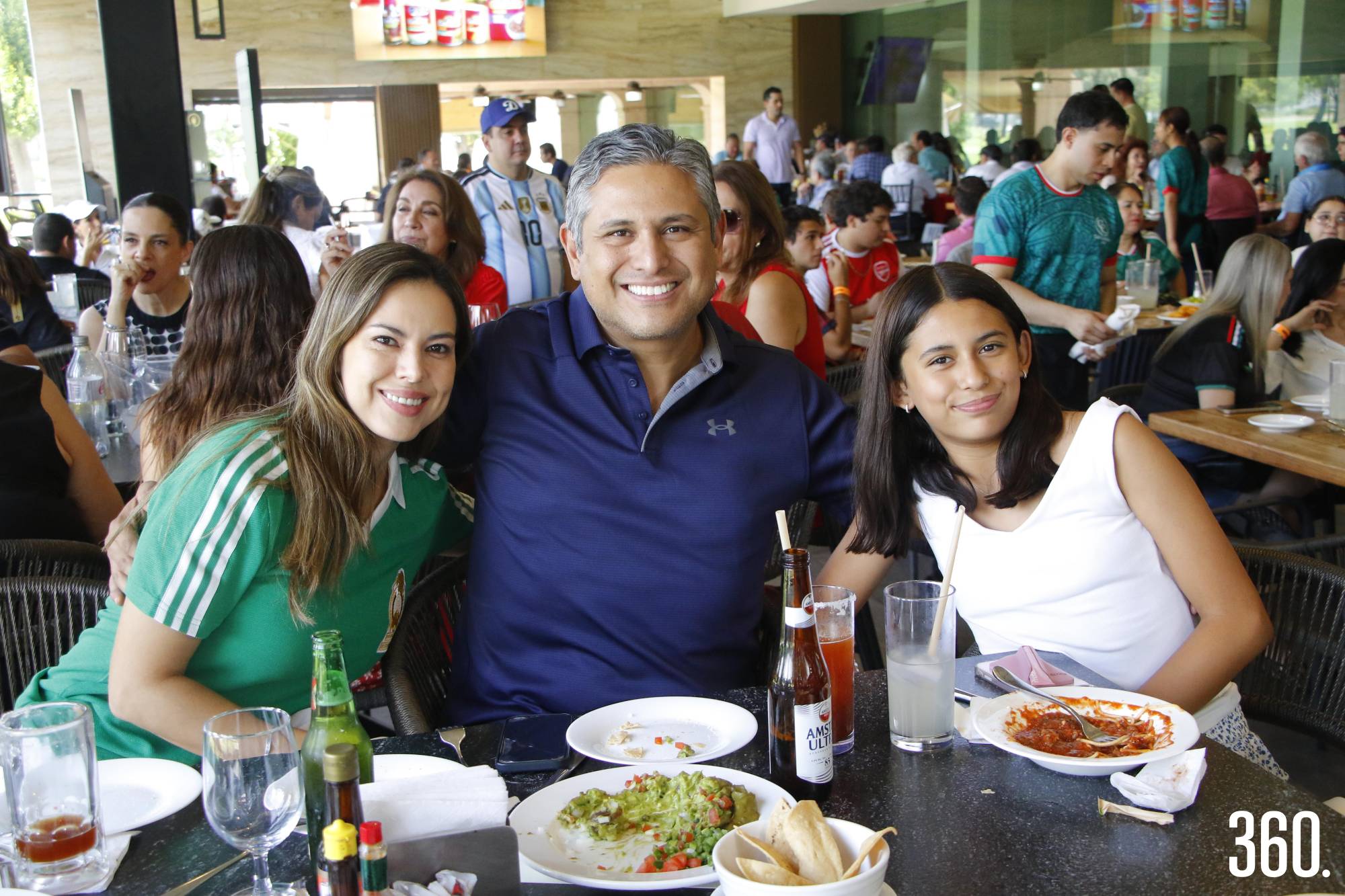 $!Lucy Méndez, José y Lucía González.