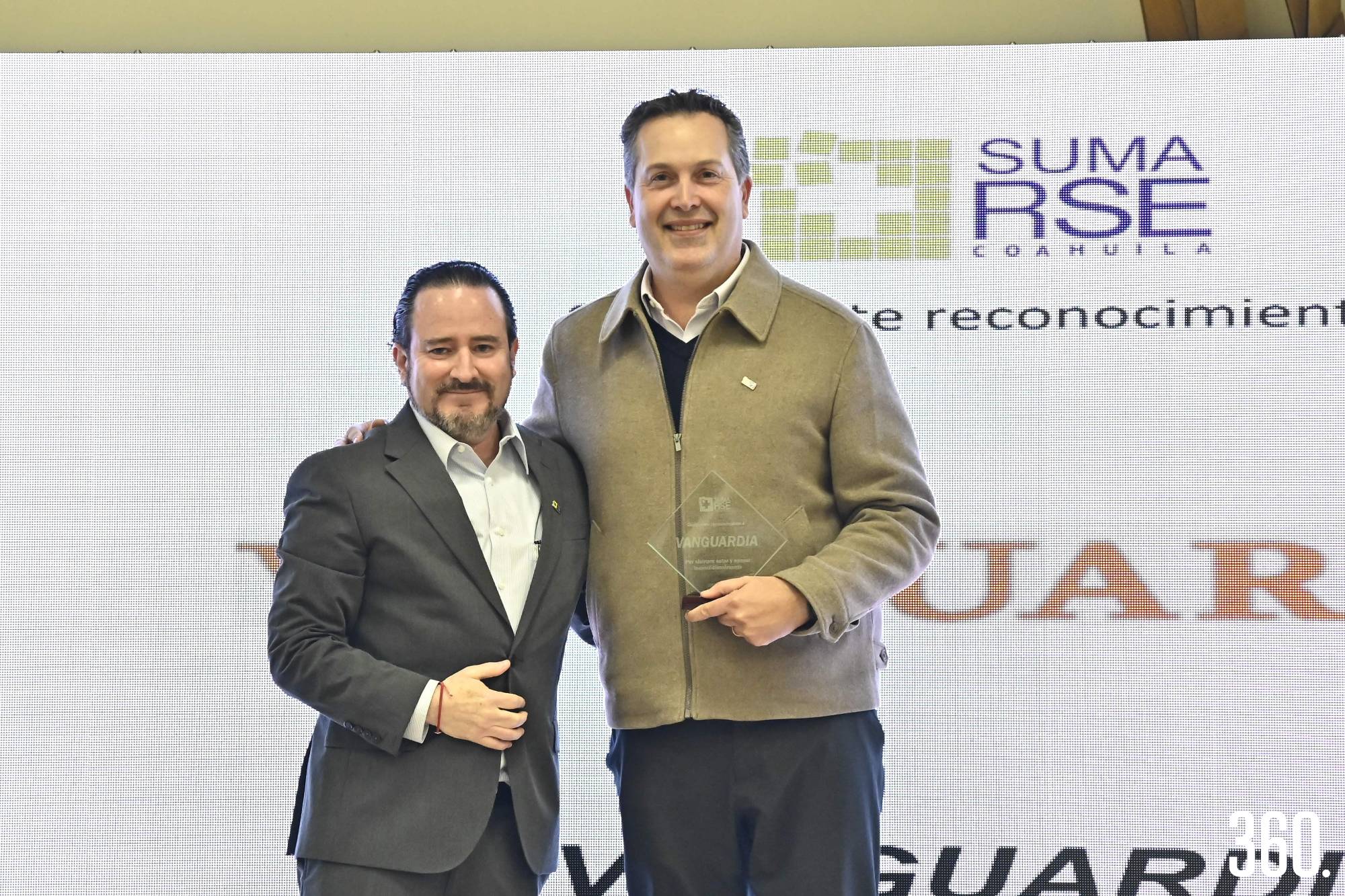 $!Reconocimiento a Vanguardia.