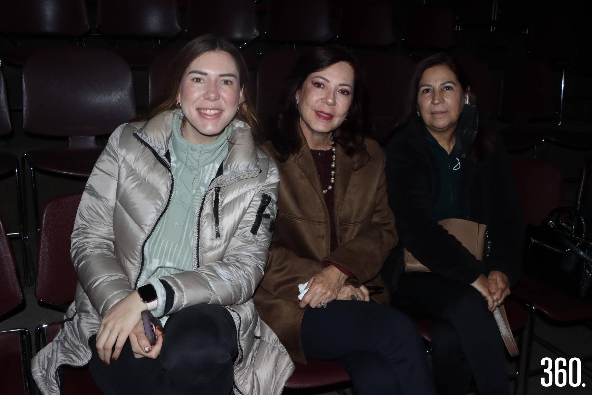 $!ILUMINAN NIÑOS EL ESCENARIO DEL COLAM