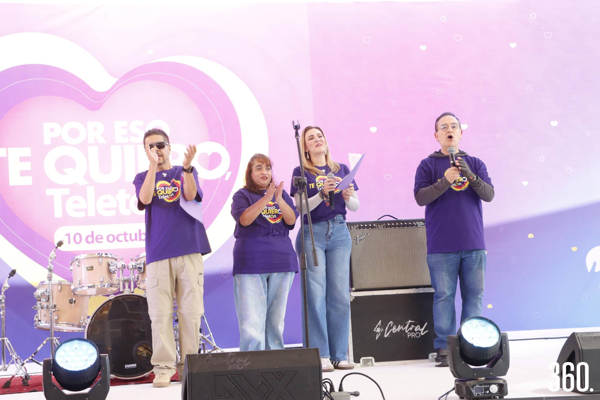 $!Gerry Ballesteros, Brenda Chávez, Aly Aguirre y el Dr. Raúl Díaz.