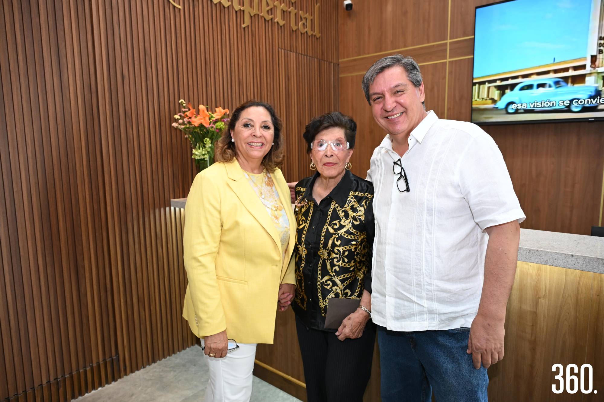 $!Lic. Laura Dávila, Lic. Rosa Ofelia Rodríguez Gutiérrez e Ing. Gustavo Adolfo Dávila Rodríguez.