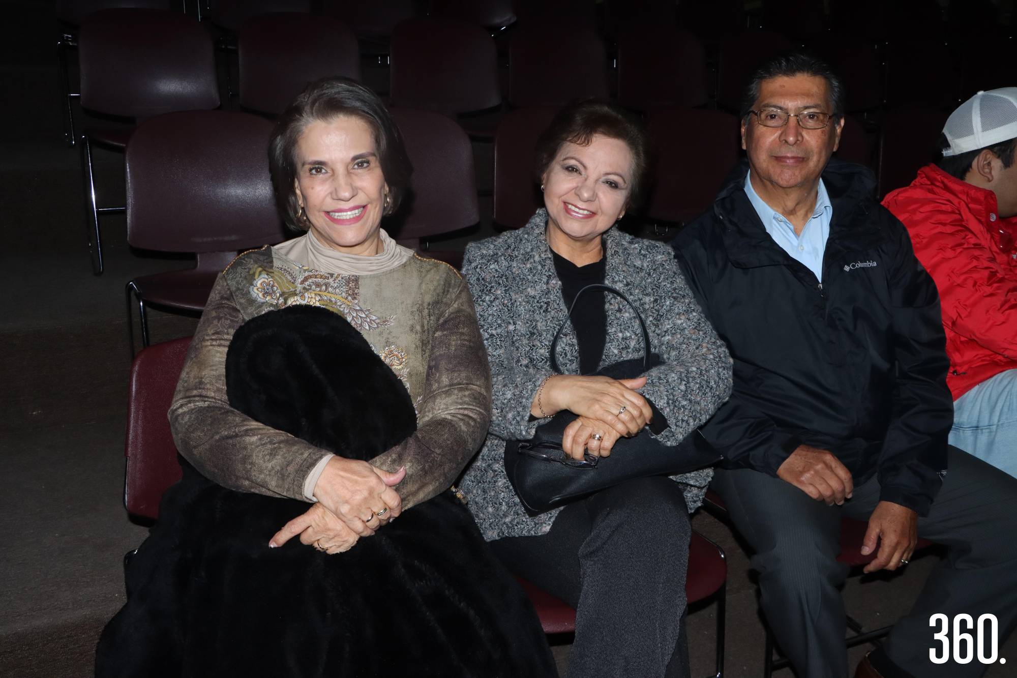 $!ILUMINAN NIÑOS EL ESCENARIO DEL COLAM