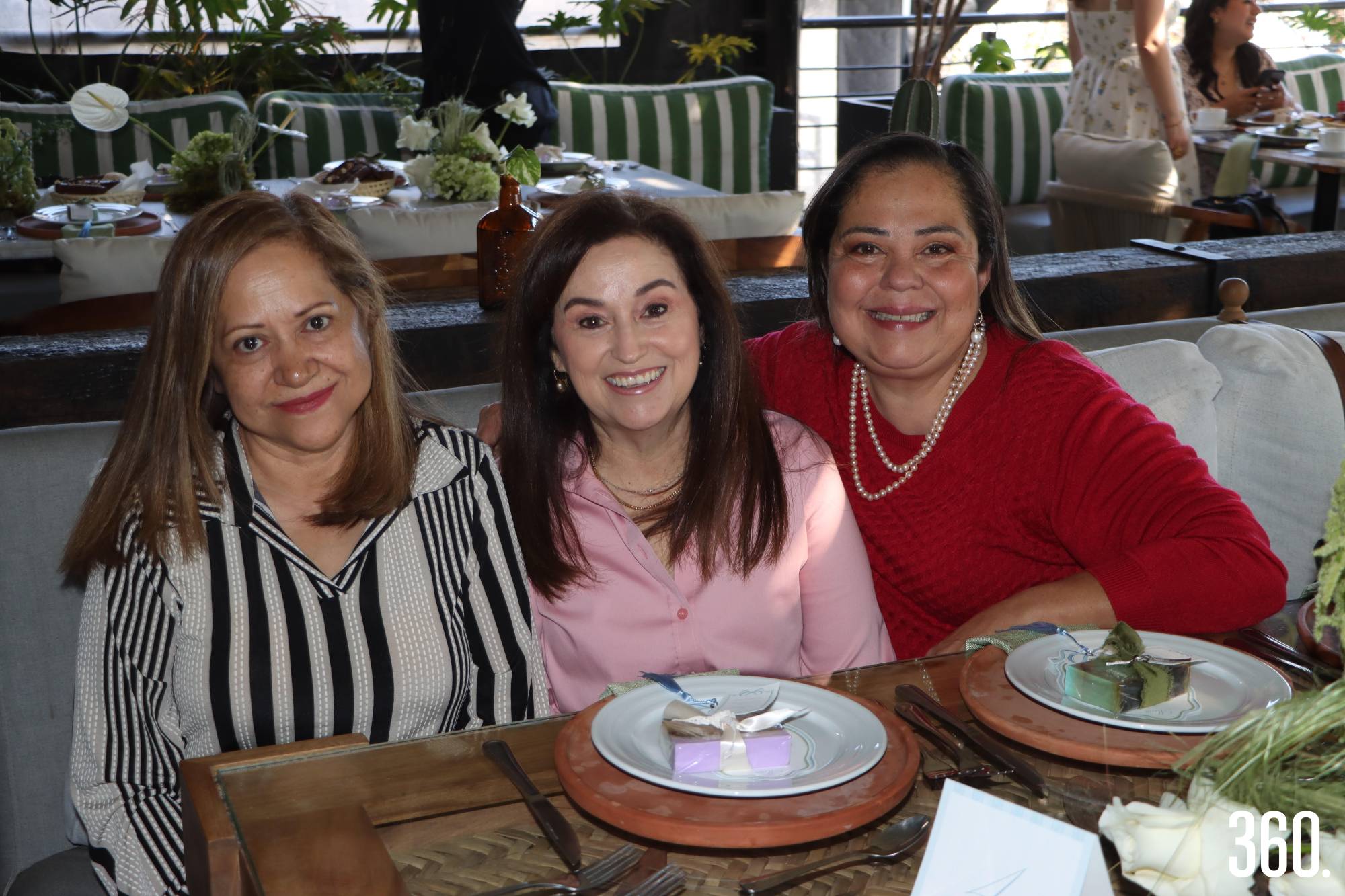 $!Graciela Leza, Maria Luisa Morales de Narro y Marcela Gallegos.