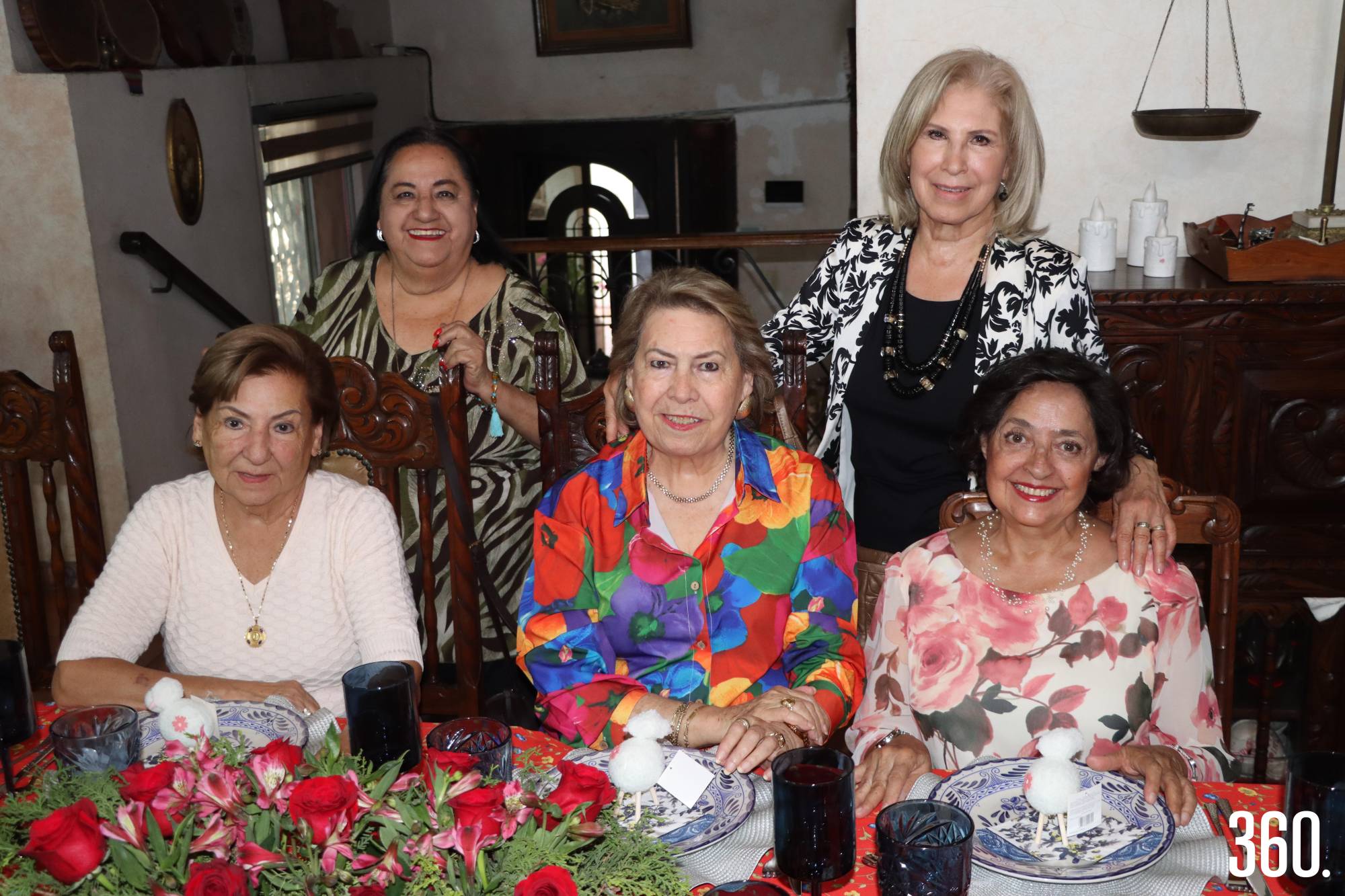 $!Lupita Verduzco, Rosy Almanza de Morales, Rebeca de Escamilla, Conchita de Valle y Paty Mariscal.