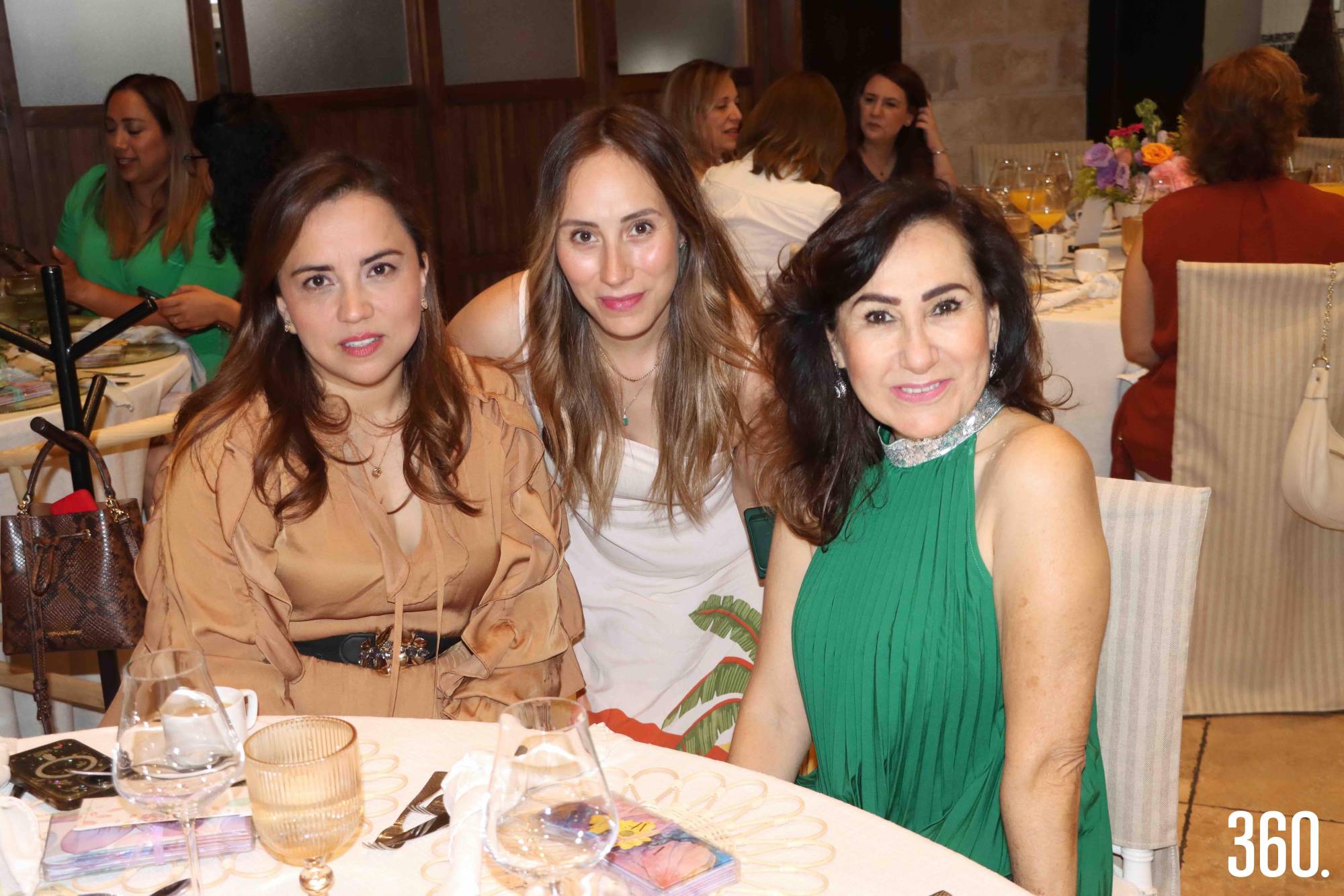 $!Nelly García, Valeria Romo y Patricia Valdés.
