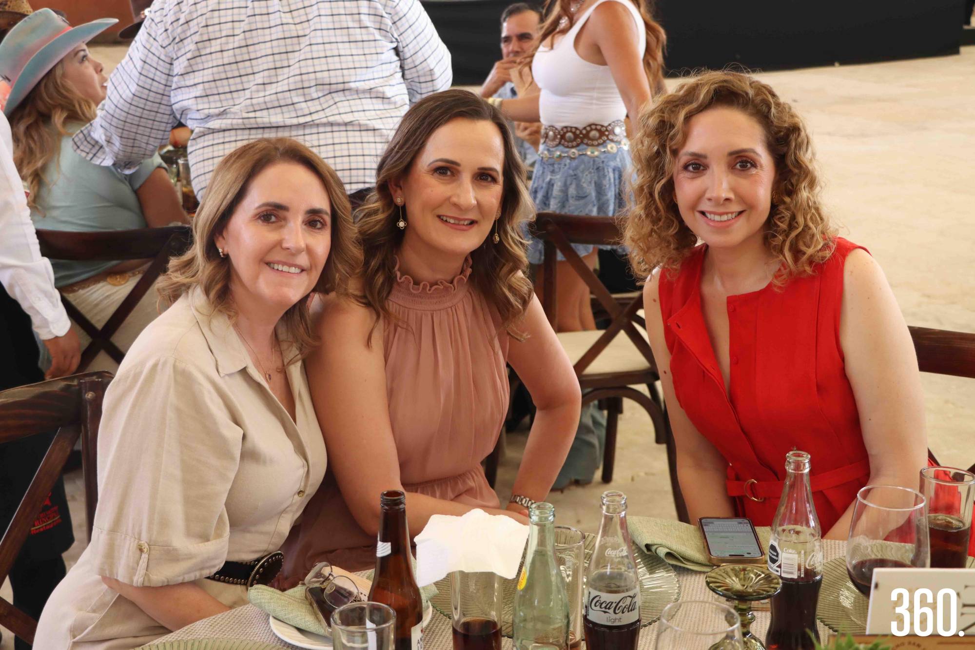$!Angélica Guajardo, Maria Alicia Diego y Gabriela Zúñiga.