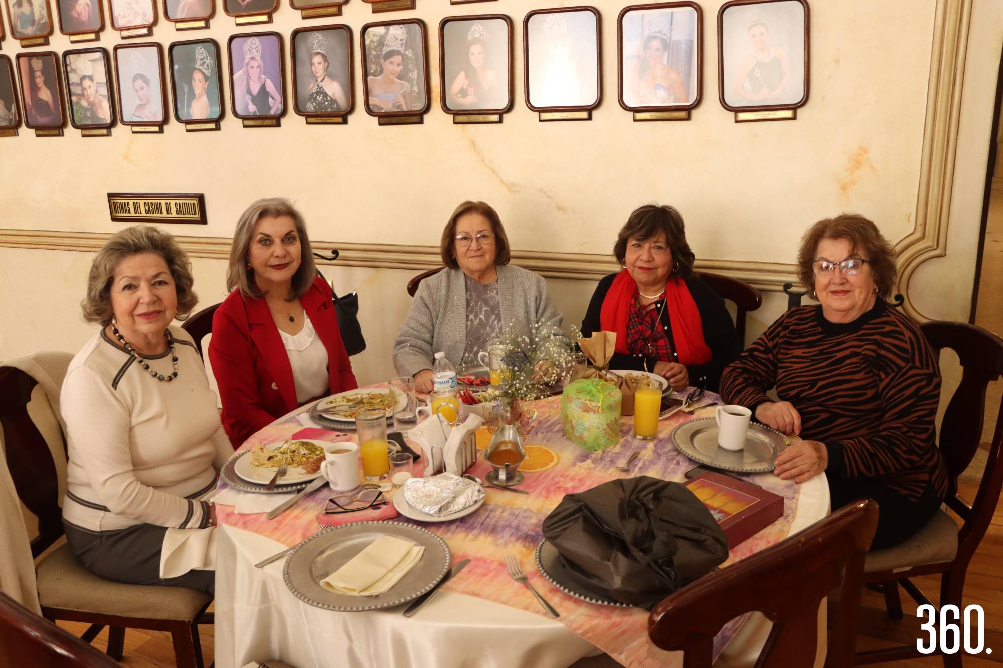 $!Josefina Rodríguez de Cárdenas, Nelly Guajardo, Lupita Cabello de Castro, Elsa Meneces y Margarita Dávila.