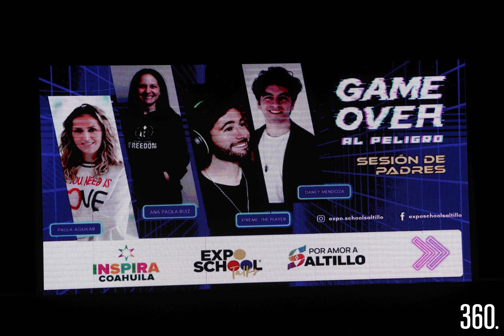 $!El Paraninfo del Ateneo Fuente fue sede de “Game Over al Peligro”, jornada de conferencias sobre protección infantil en entornos digitales.
