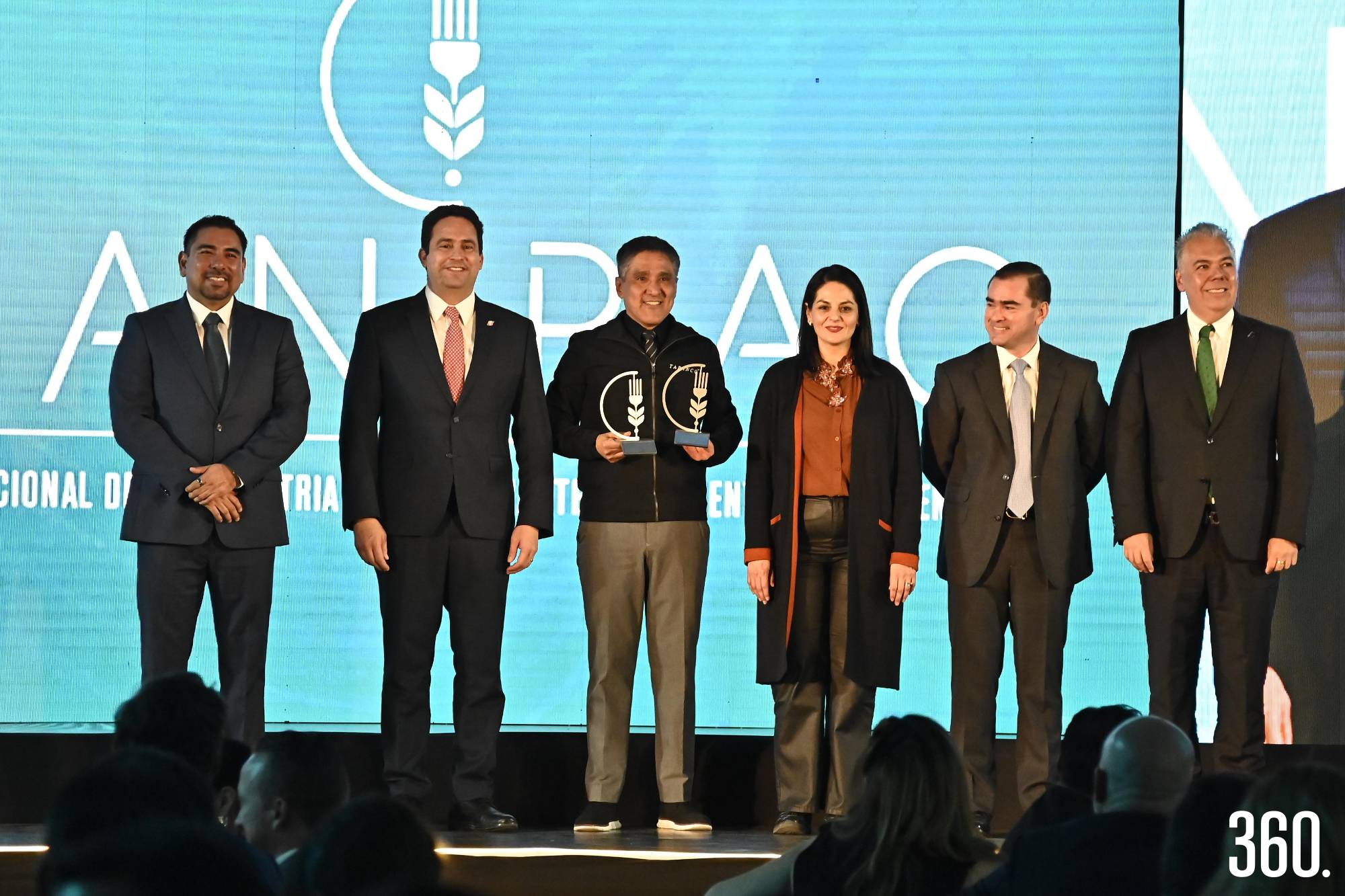 $!Miguel Guadarrama en representación de Juan Manuel Muñoz y Jorge Manuel Garza del Tapanco.