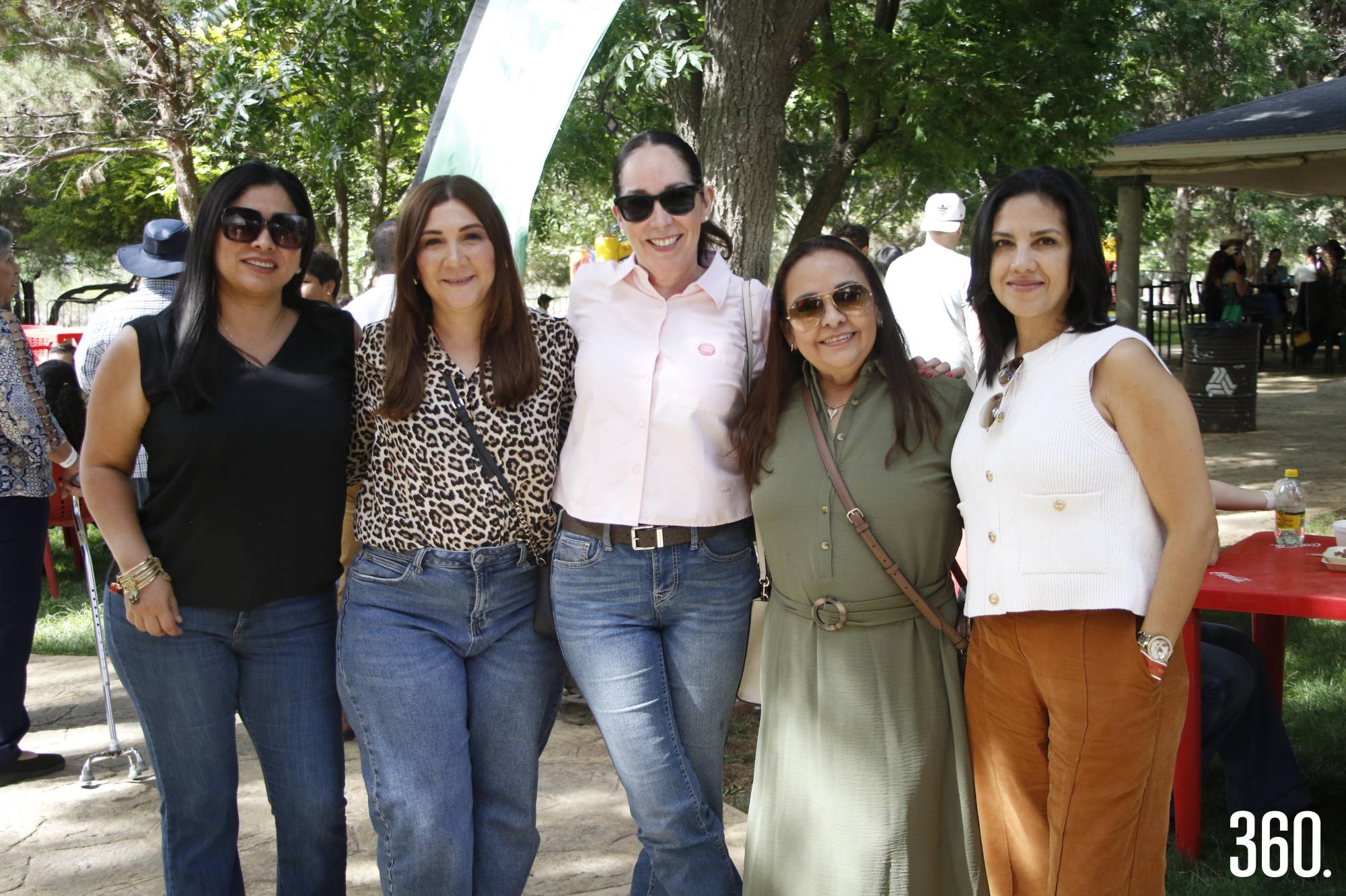 $!Monica García, Isabel Valdés, Bárbara Caballero, Flor Cavazos y Rocio Martínez.