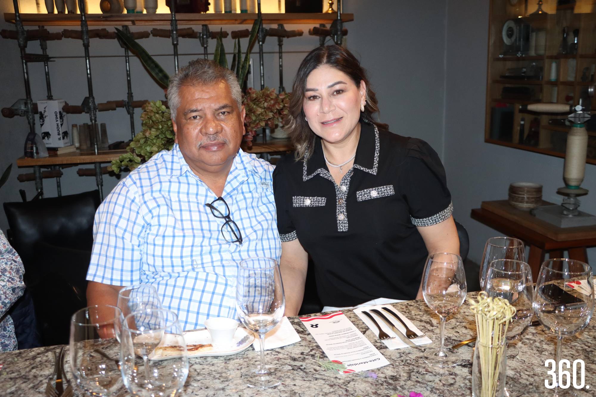 $!Luis Enrique Tovar y Karla Esparza.
