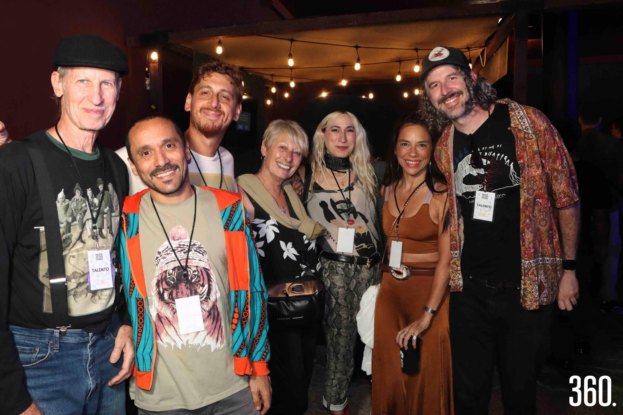 $!Grupo de artistas que participaron en el MUDE After Dark 2025.