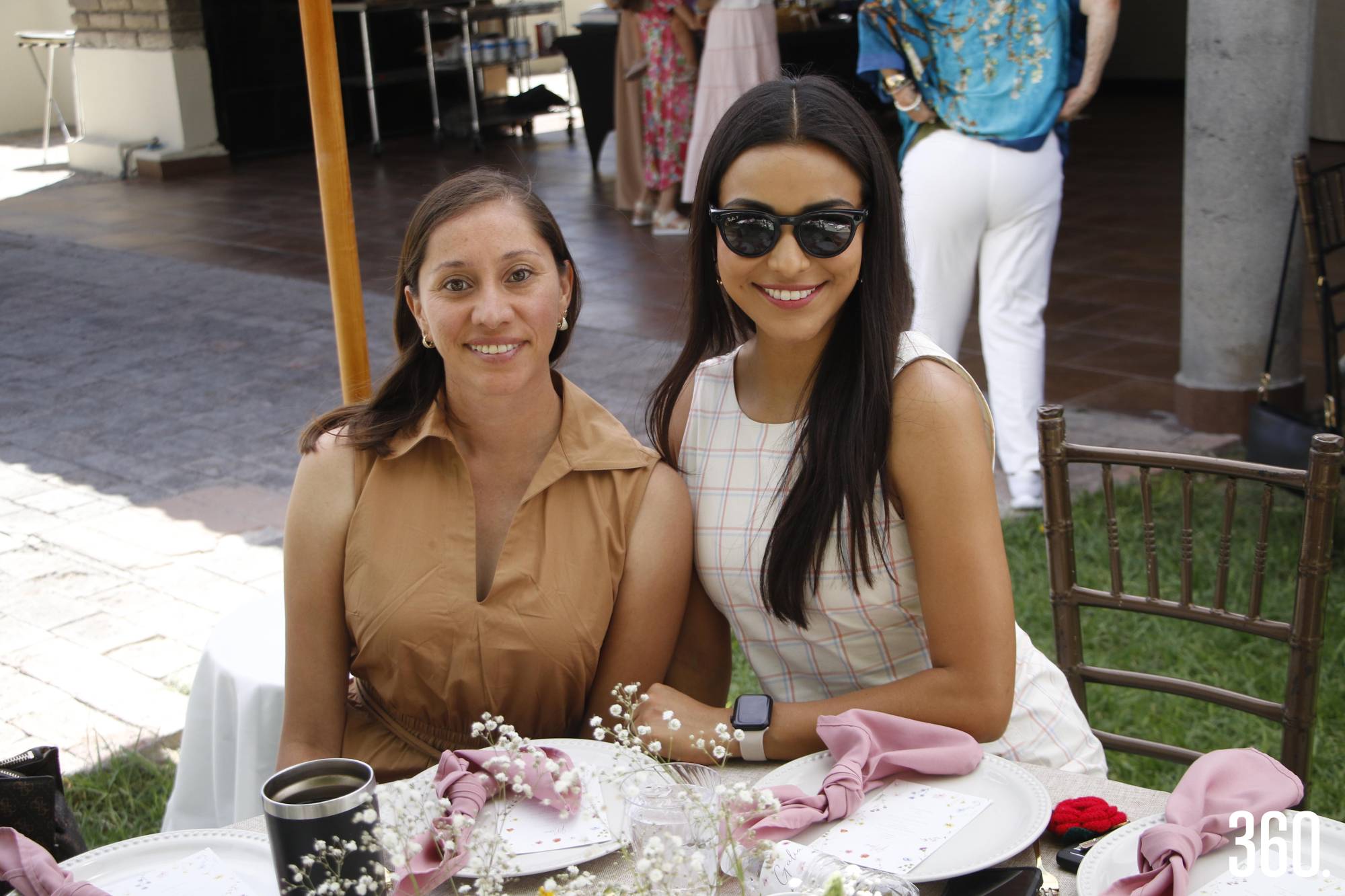 $!Alejandra Bernal y Anna Tamez.