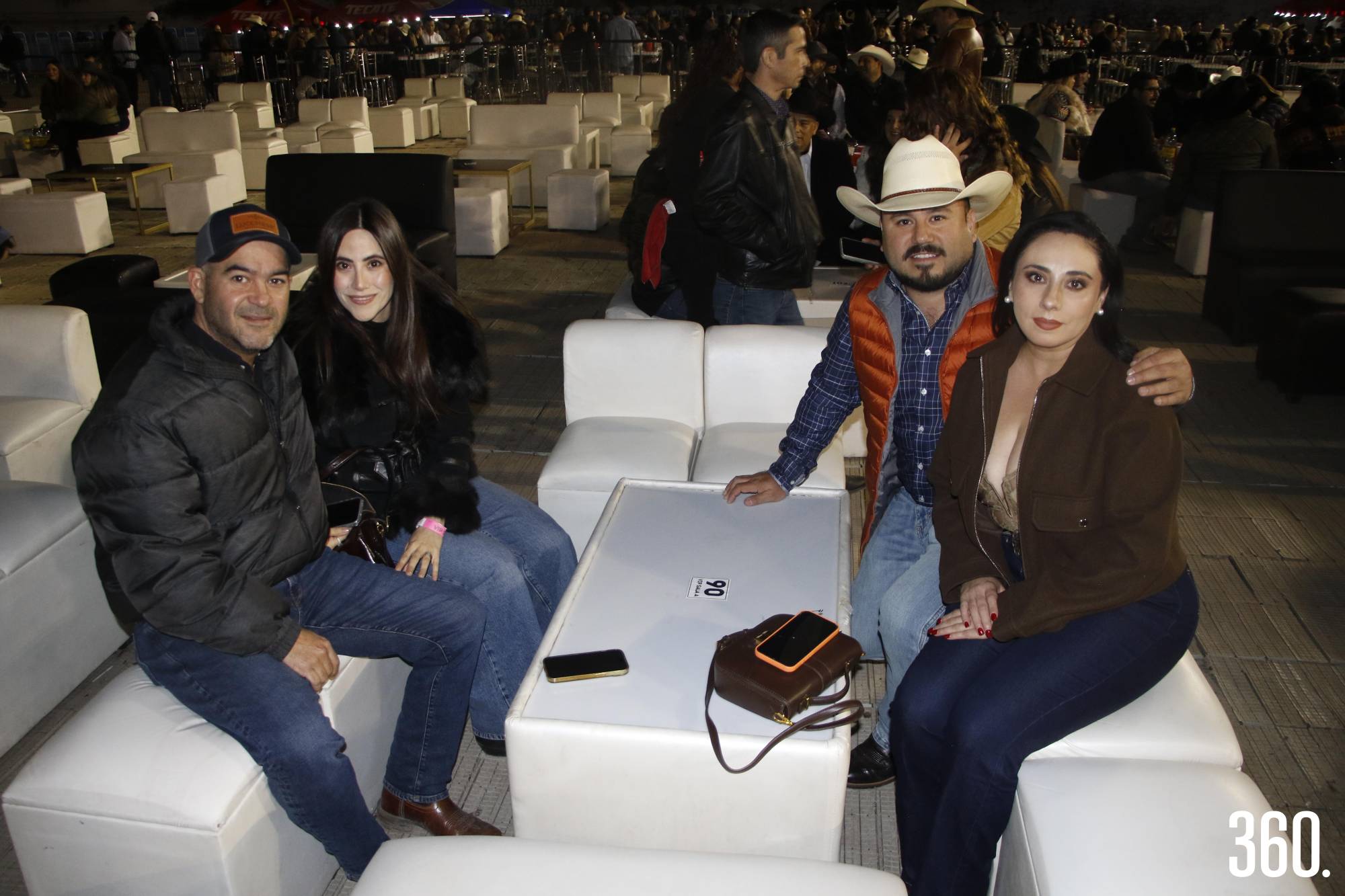 $!Carlos Díaz, Nelly Dávila, Aldo Dávila y Anahí Torres.