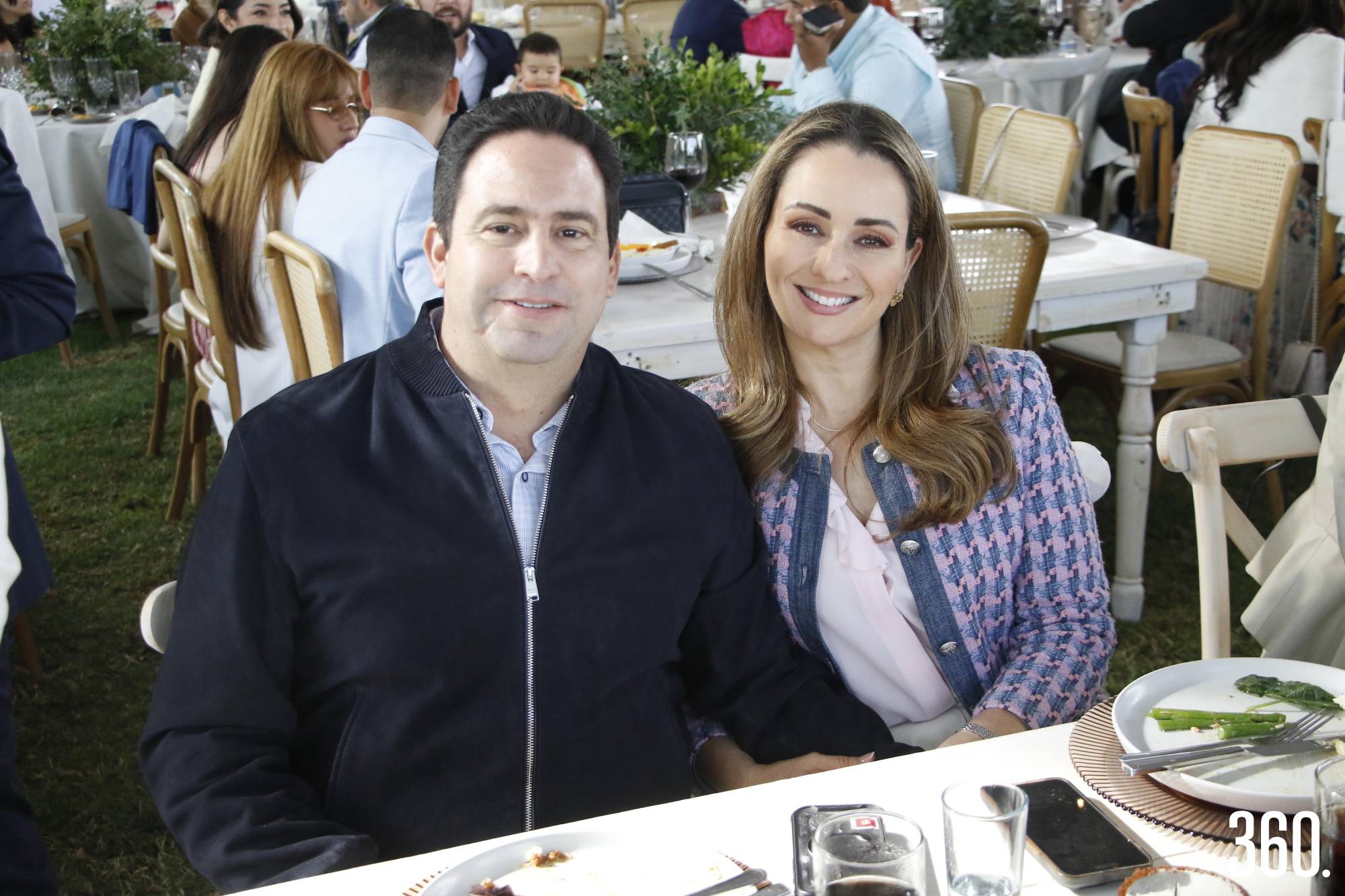 $!Javier Díaz y Luly López.