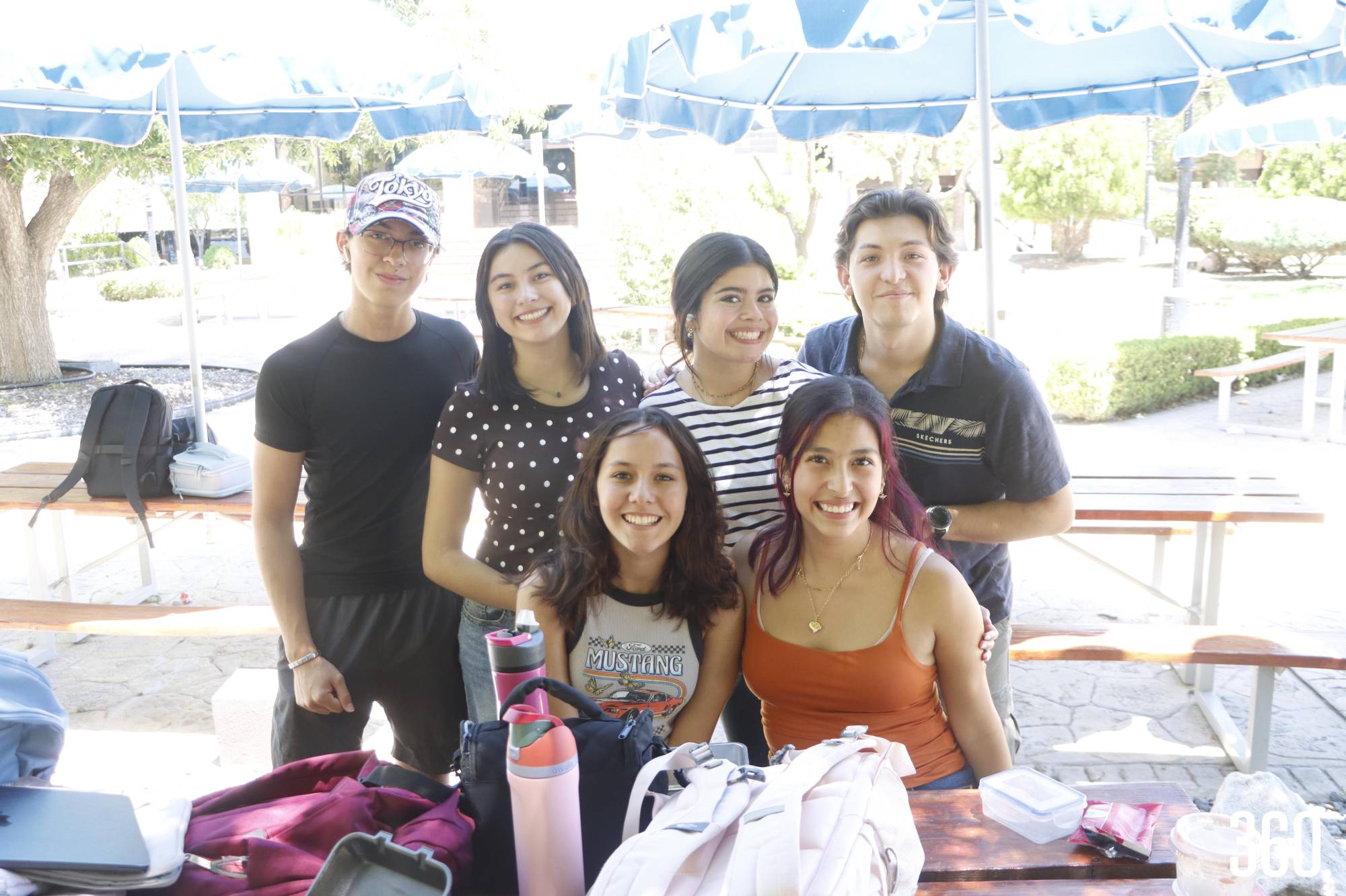 $!Rafa Menchaca, Azul De Luna, Begoña Fiscal, Alan Robledo, Itzel Ledezma y Helia Pérez.