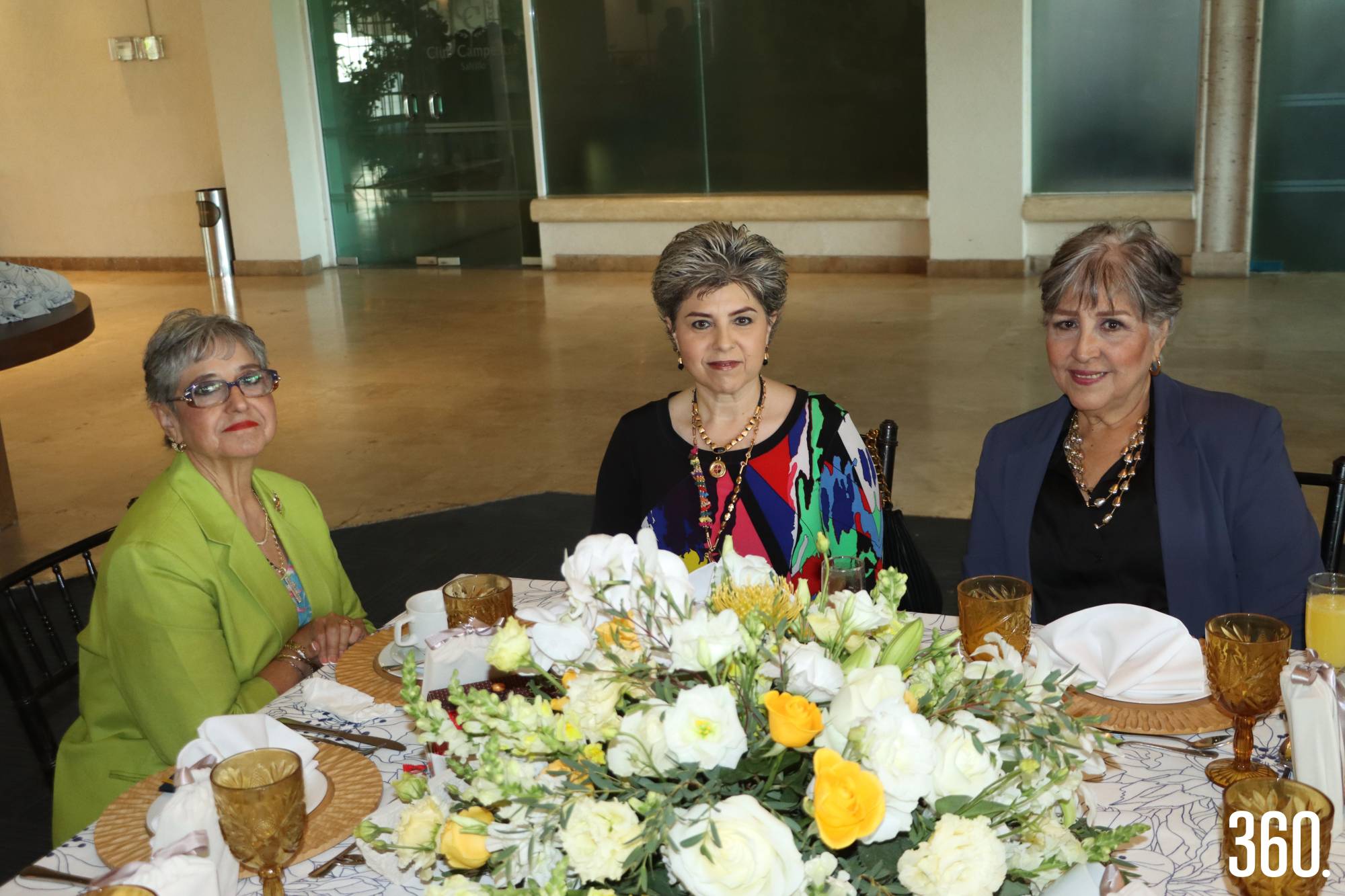 $!Socorro y María Luisa Galván con Rosalba Lucio.