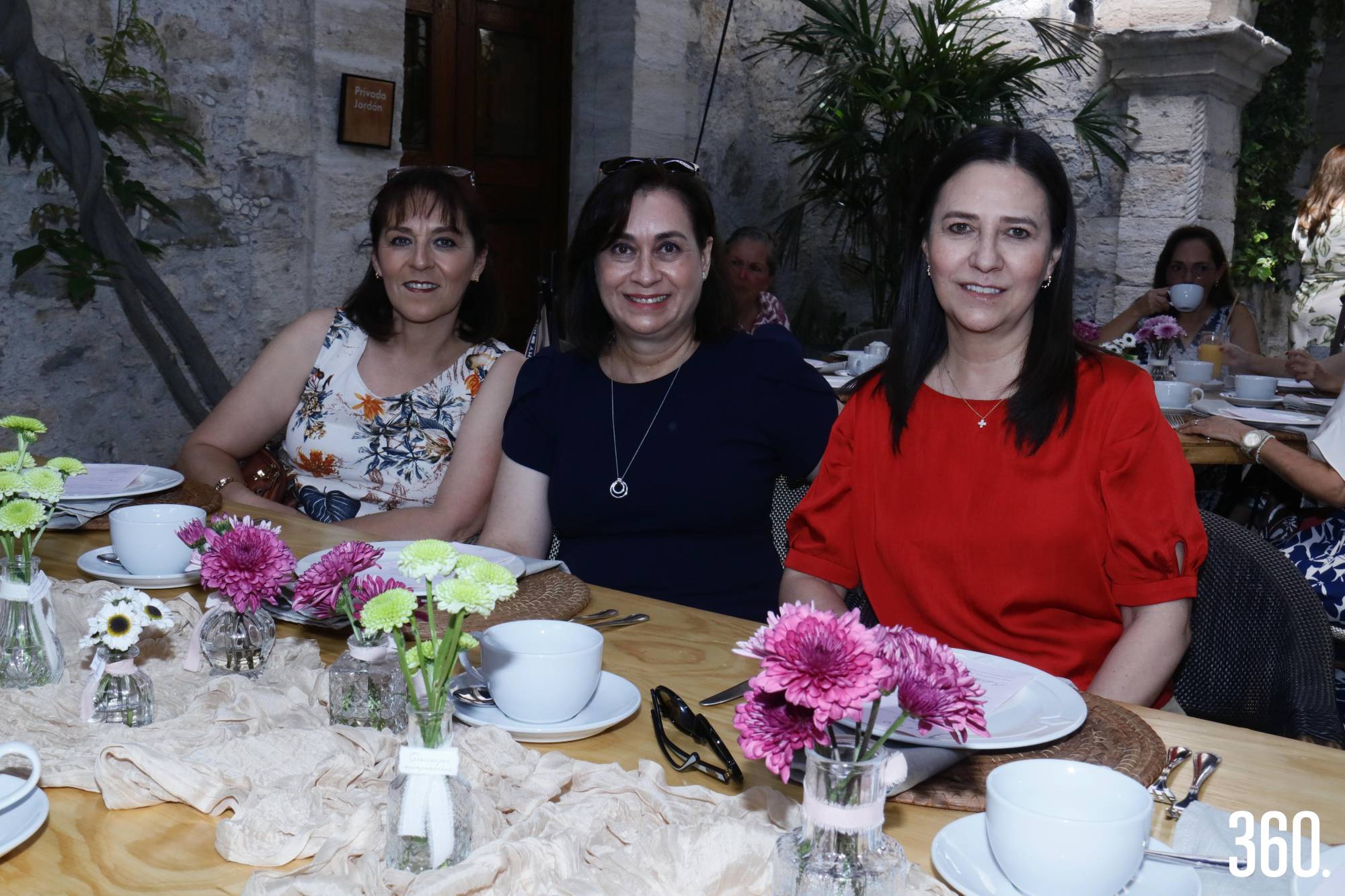 $!María Elena Flores, Patricia Cardona y Gabriela Torres.