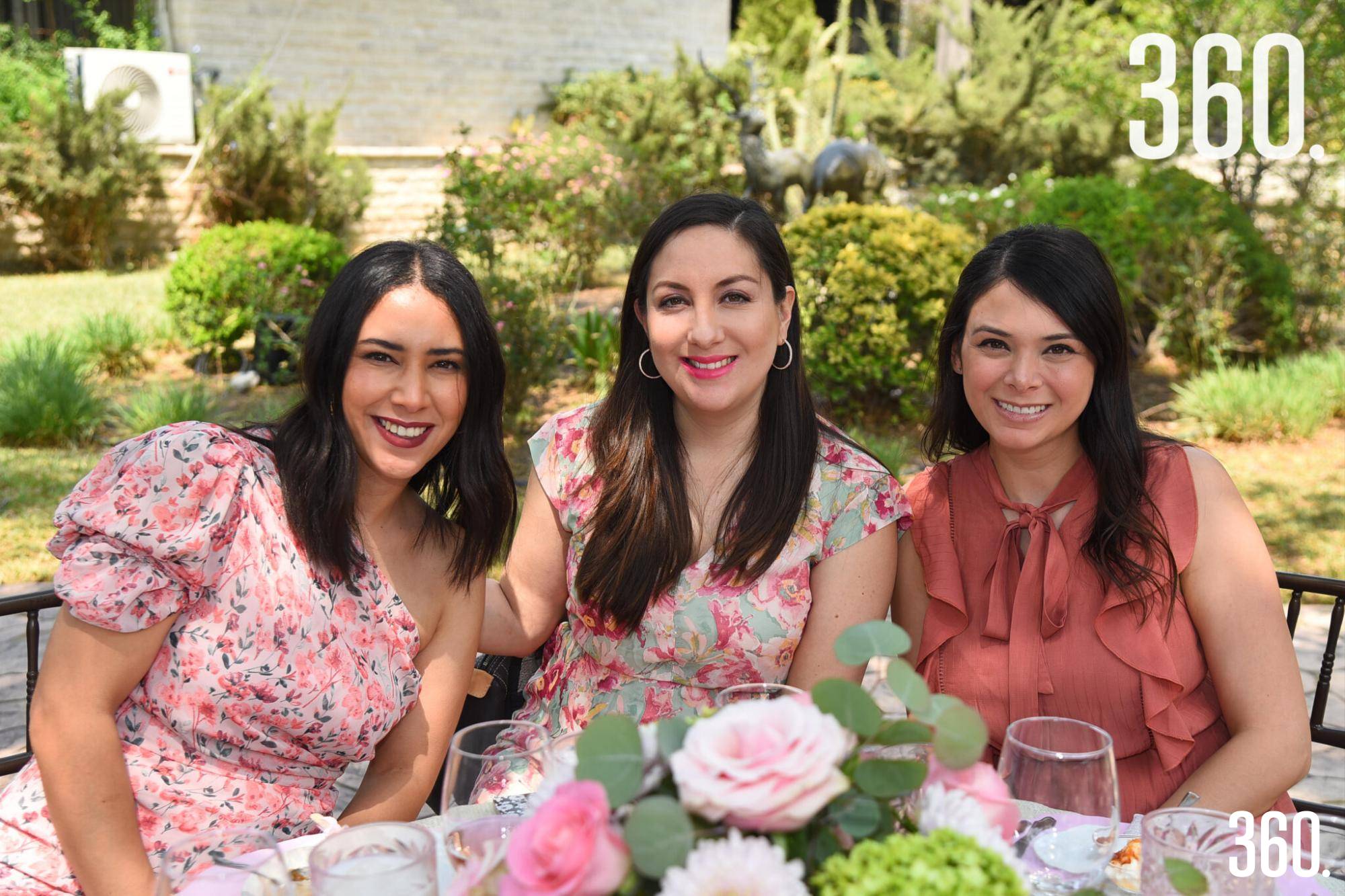 $!Fernanda Martínez, Jimena Flores y Elsa Mena.