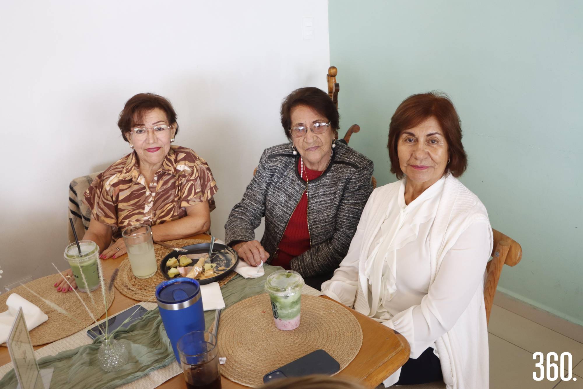 $!Juanita Flores, Etelvina Luna y Graciela Carrete.