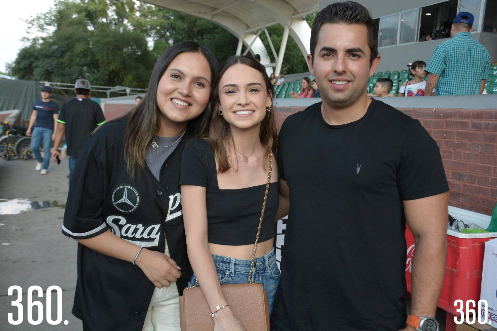 $!Sofía Zamora, Fernanda Aguirre y César Cantú Cárdenas.
