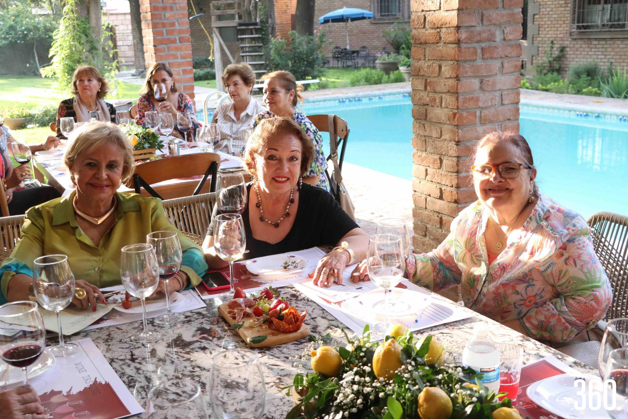 $!Ñeca Lazalde, Sadarrita Zertuche y Berthita Zertuche.