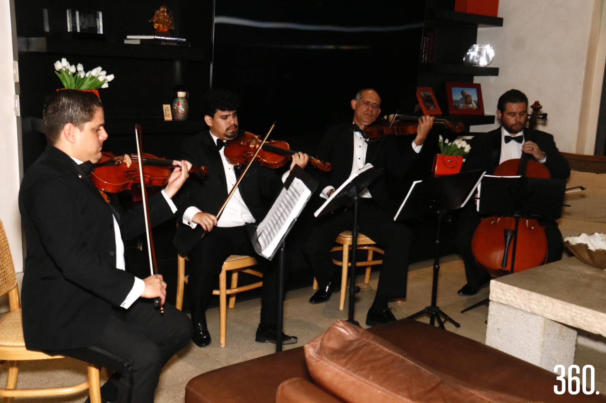 $!Un cuarteto de cuerdas amenizó la ceremonia.