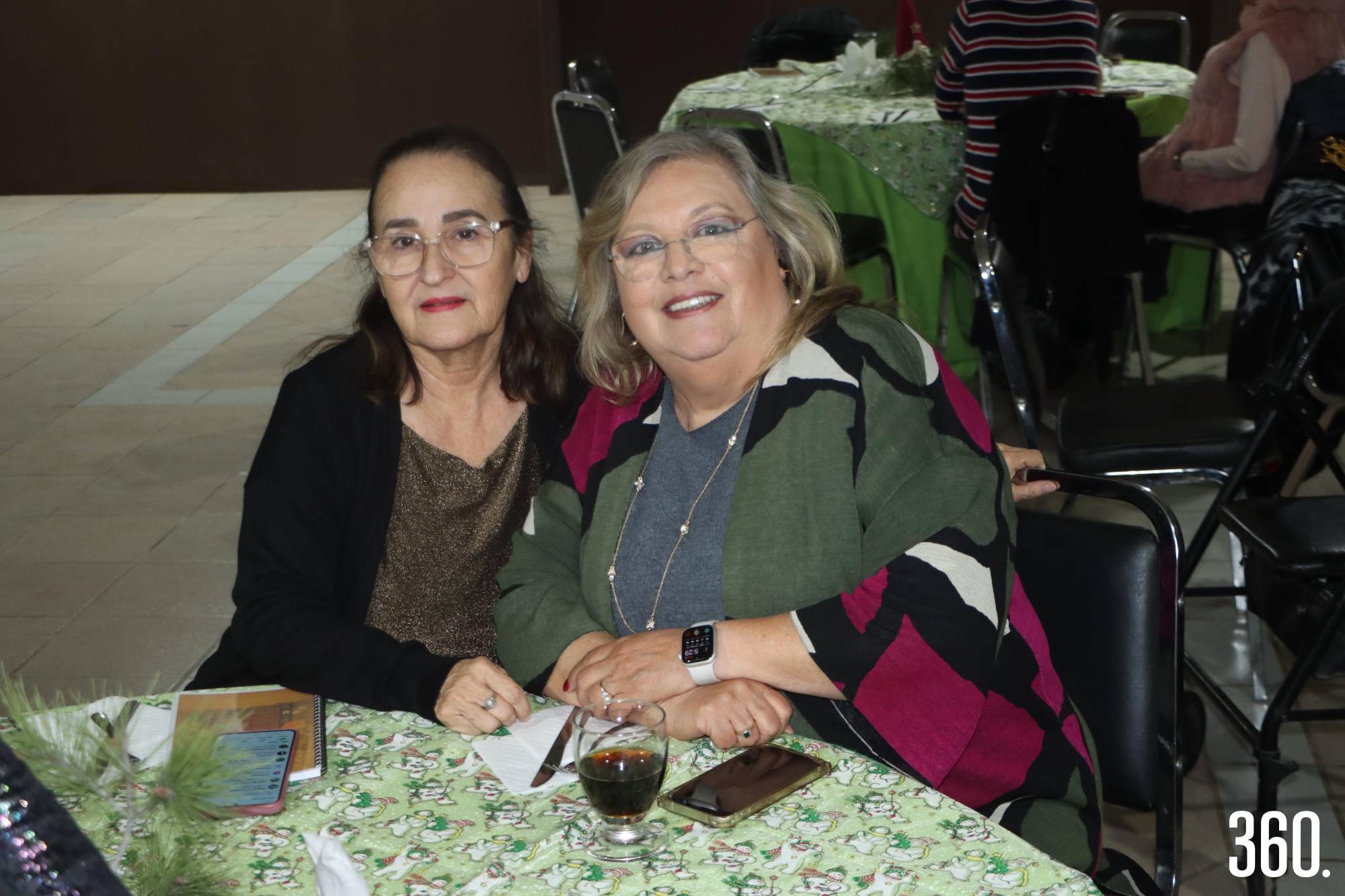 $!Beatriz Verduzco y Mónica Valerio.