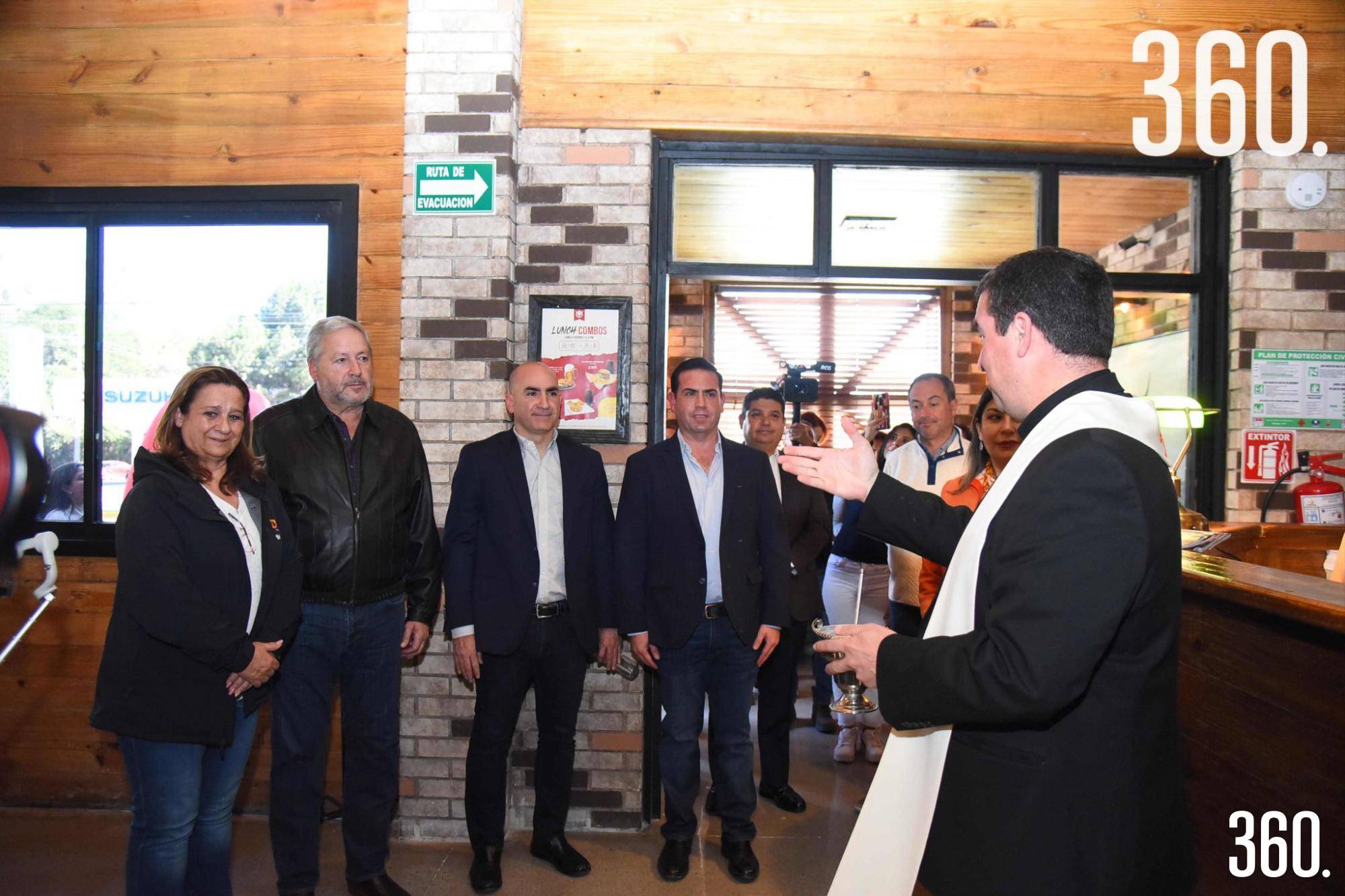 $!La bendición estuvo a cargo del P. Juan Antonio Ruiz L.C.