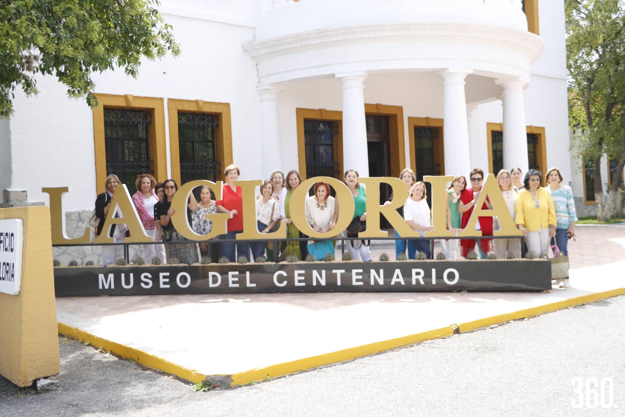 $!Integrantes de la Federación de Clubes de Jardinería.
