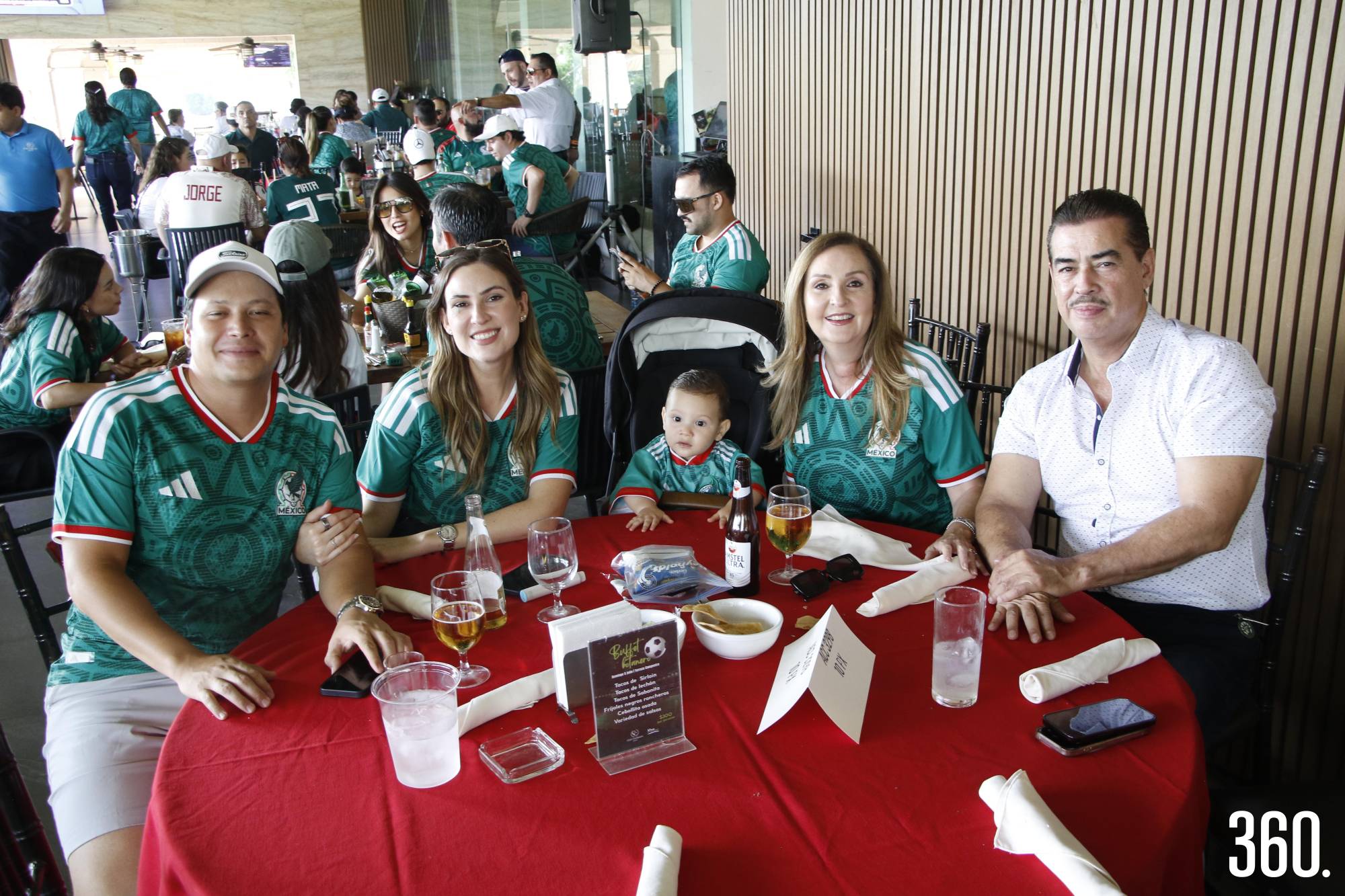 $!Familia Izarrarás.