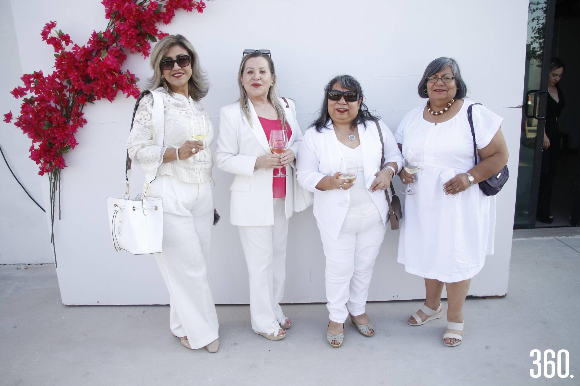 $!Elizabeth Celedón, Yolanda Rodríguez, Gode Gómez y Martha Gómez.