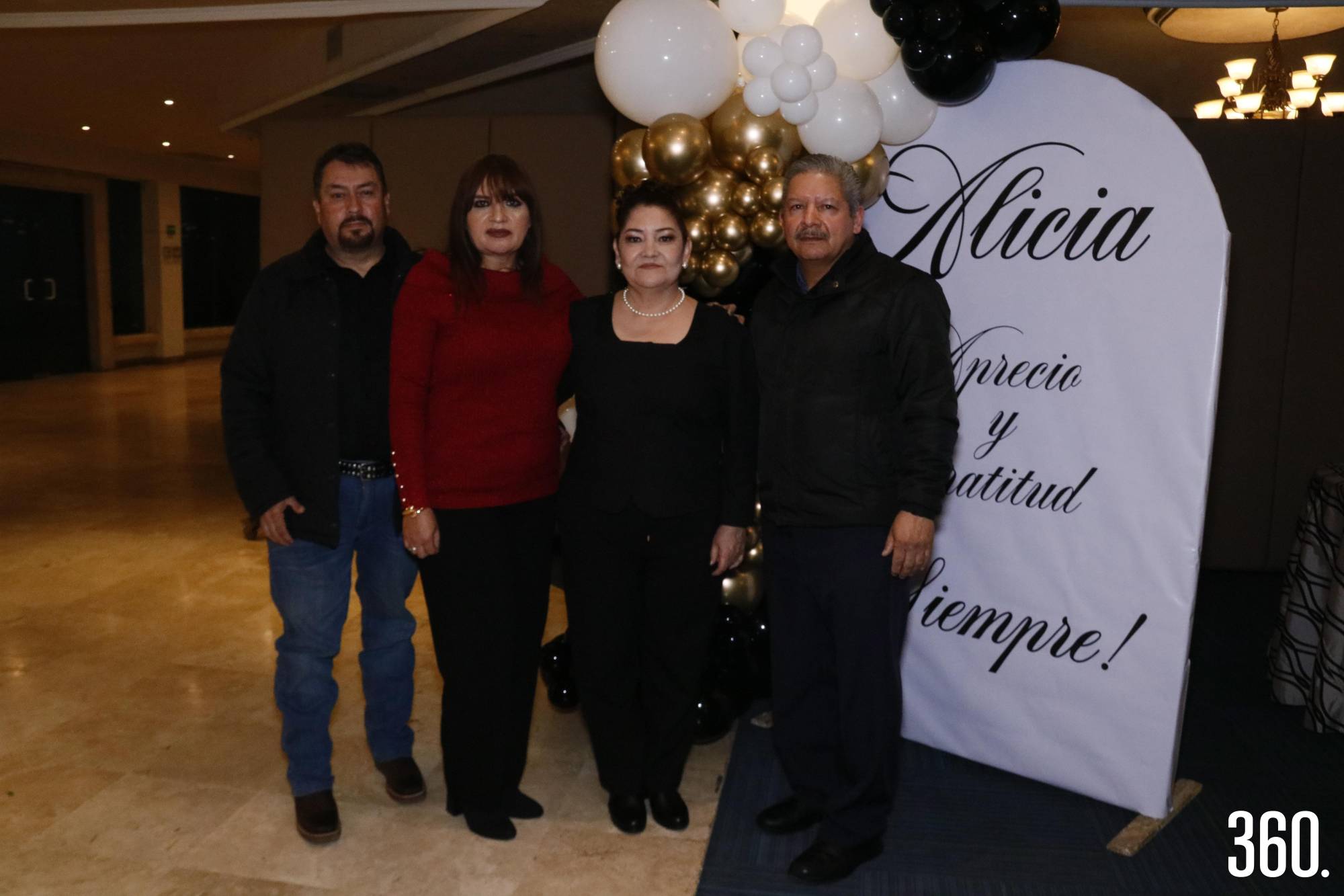 $!Jorge García, Olivia, Alicia y Javier Nuncio.