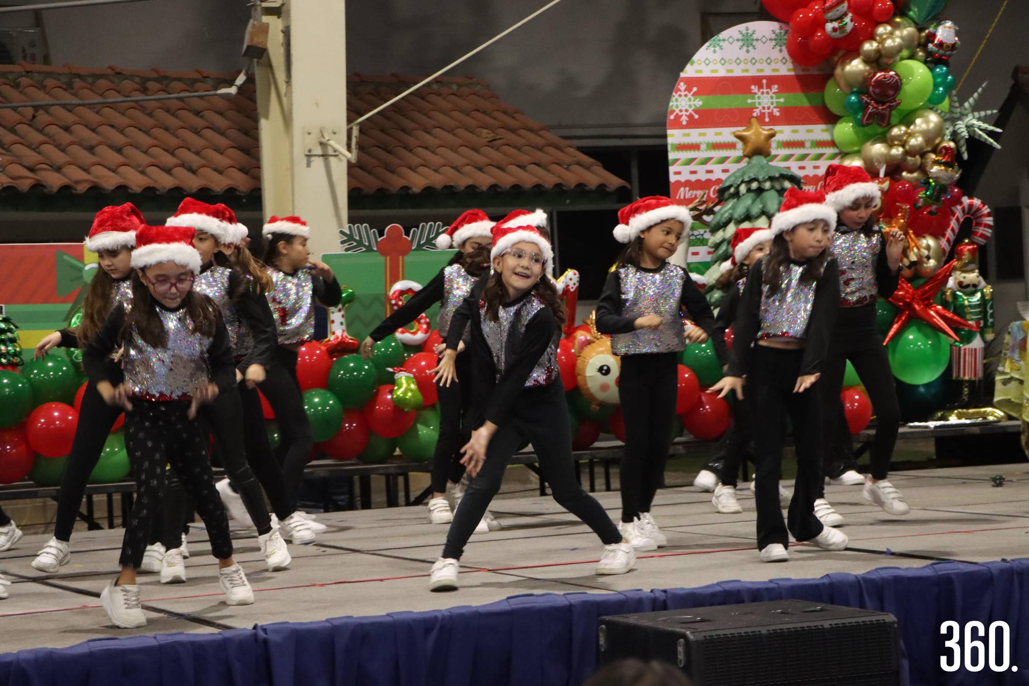 $!Alumnas del grupo de baile.