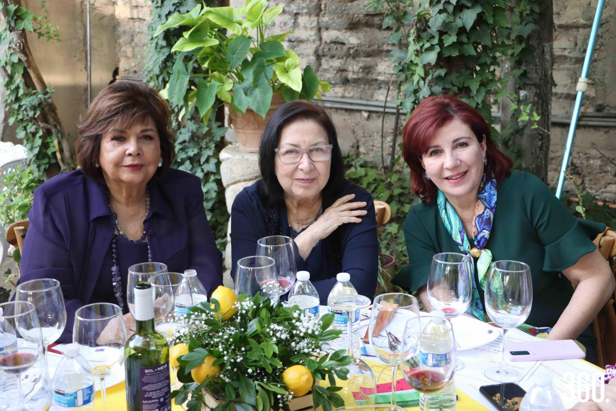 $!Myrna Lozano, Nelva Elena de González y Betty Flores-Aguirre.